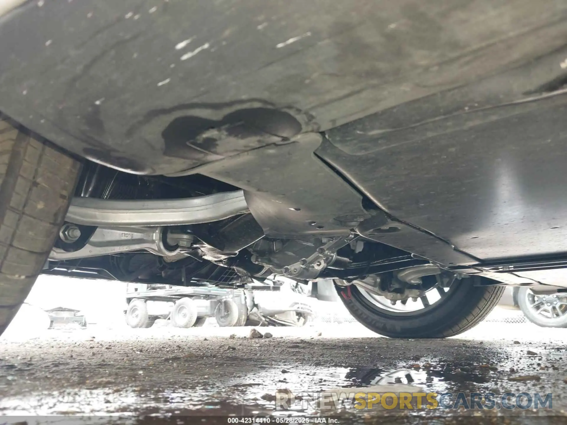 19 Photograph of a damaged car 5YJ3E1EBXRF770011 TESLA MODEL 3 2024