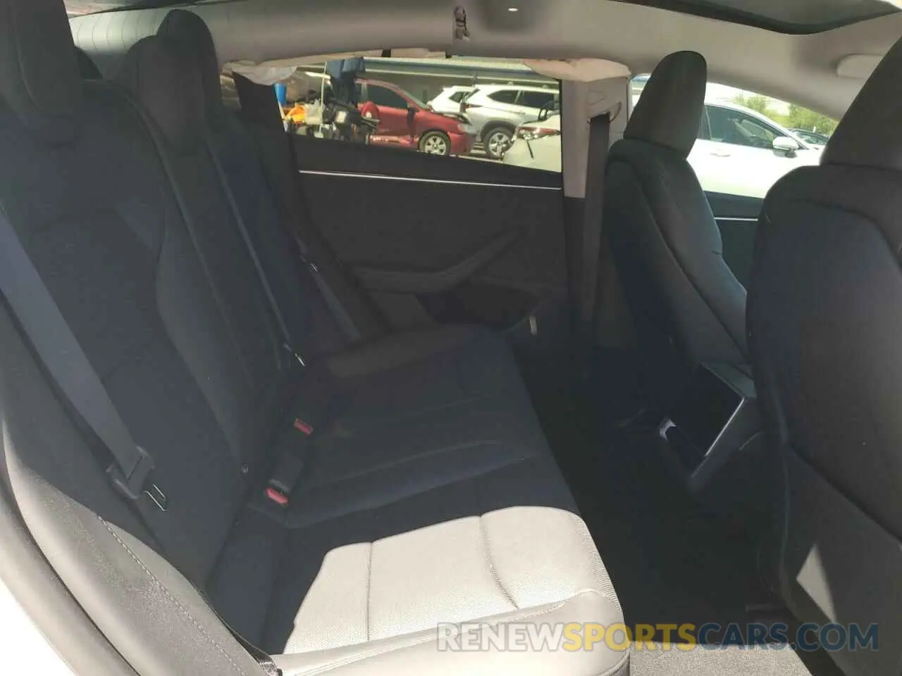 10 Photograph of a damaged car 5YJ3E1EBXRF796379 TESLA MODEL 3 2024
