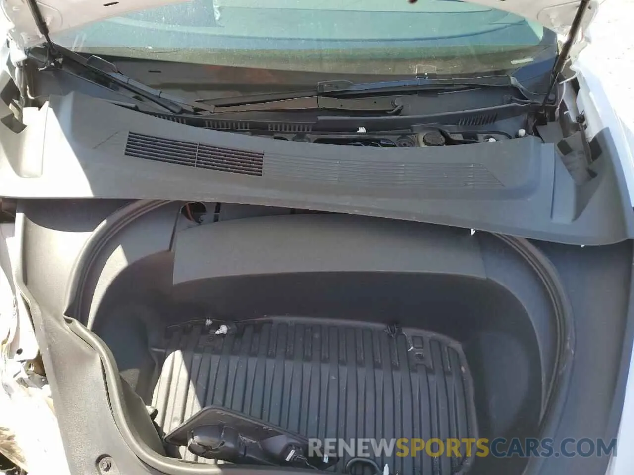 11 Photograph of a damaged car 5YJ3E1EBXRF796379 TESLA MODEL 3 2024