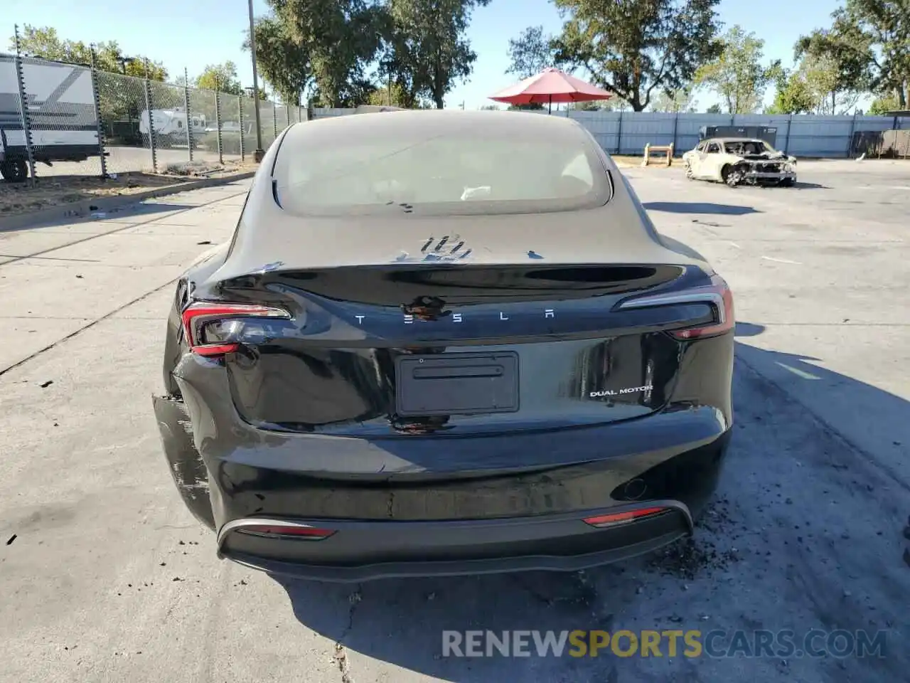 6 Photograph of a damaged car 5YJ3E1EBXRF809860 TESLA MODEL 3 2024