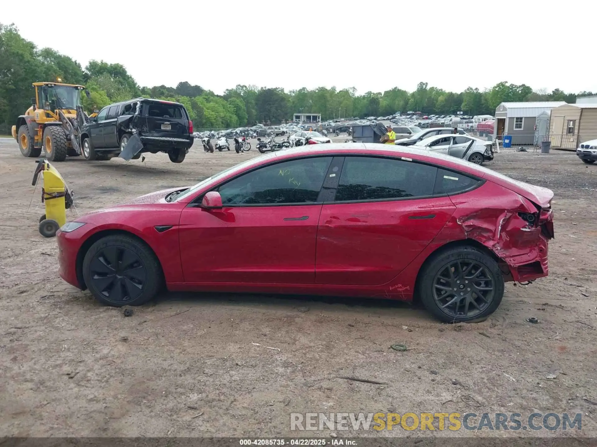 14 Photograph of a damaged car 5YJ3E1EBXRF810684 TESLA MODEL 3 2024