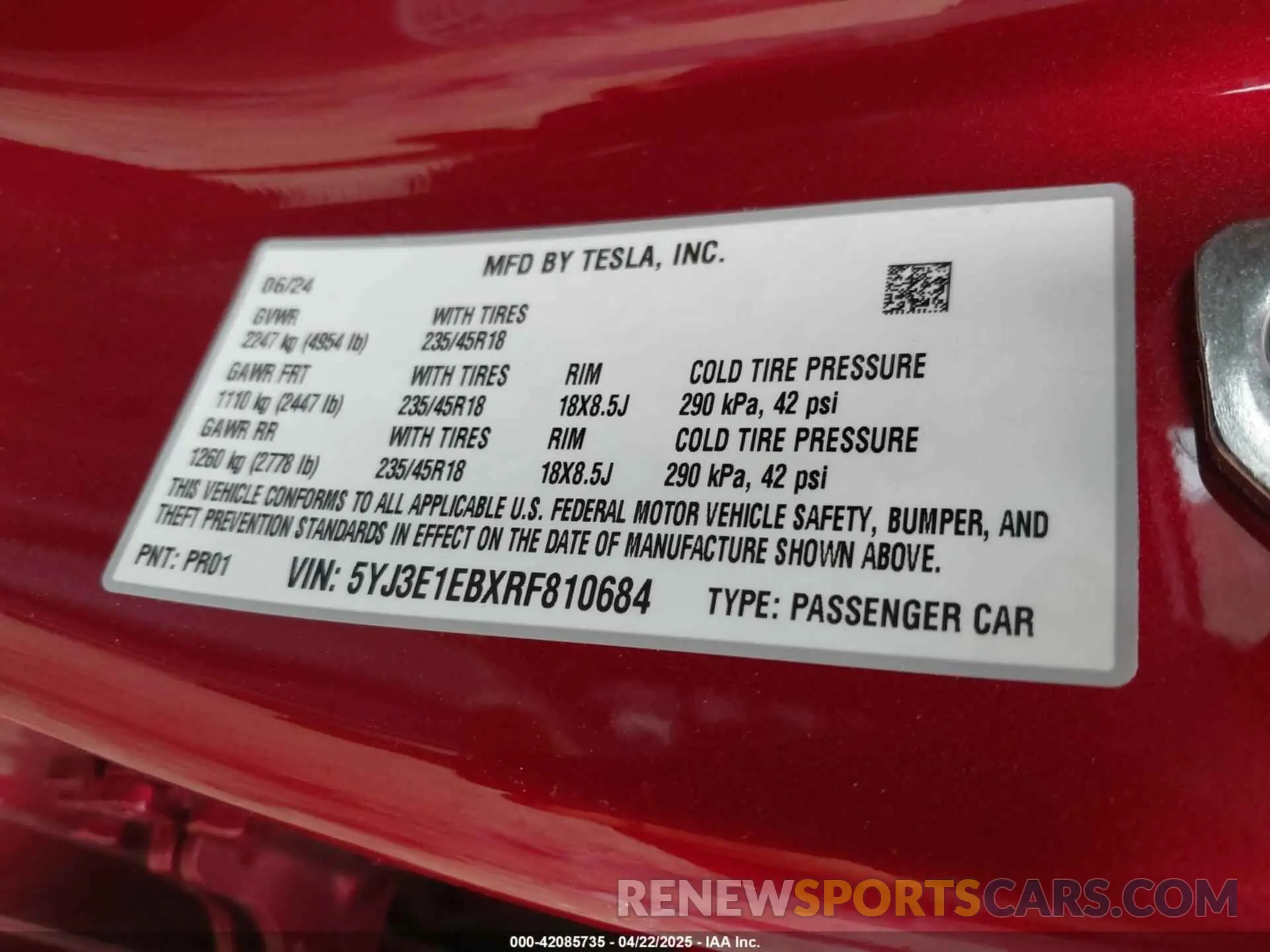 9 Photograph of a damaged car 5YJ3E1EBXRF810684 TESLA MODEL 3 2024