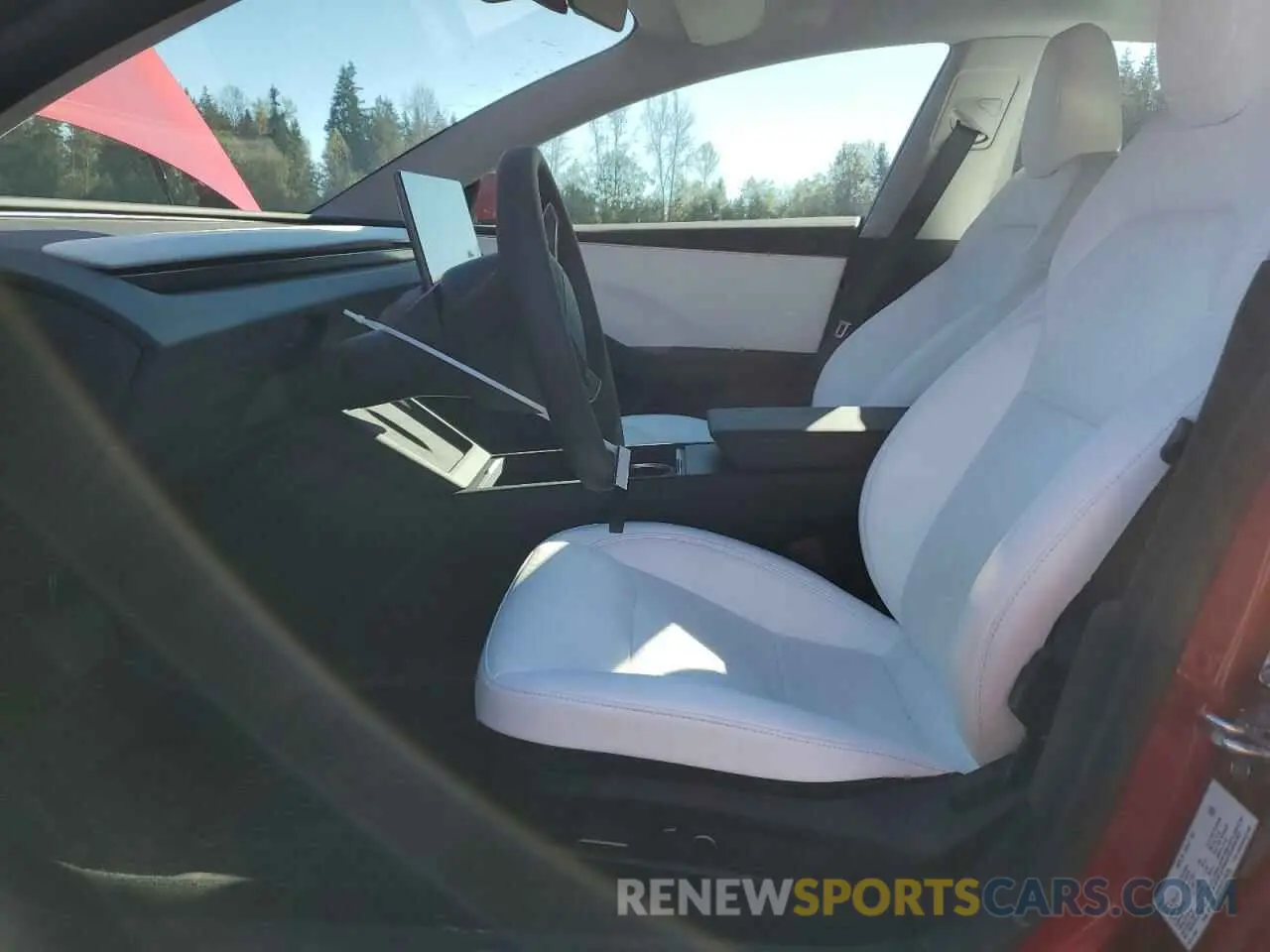 7 Photograph of a damaged car 5YJ3E1EBXRF810829 TESLA MODEL 3 2024