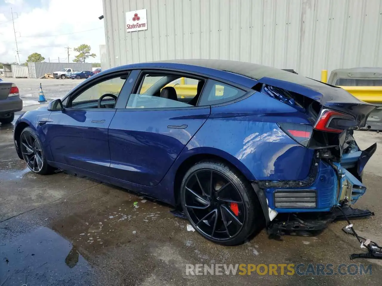 2 Photograph of a damaged car 5YJ3E1ET0RF829432 TESLA MODEL 3 2024