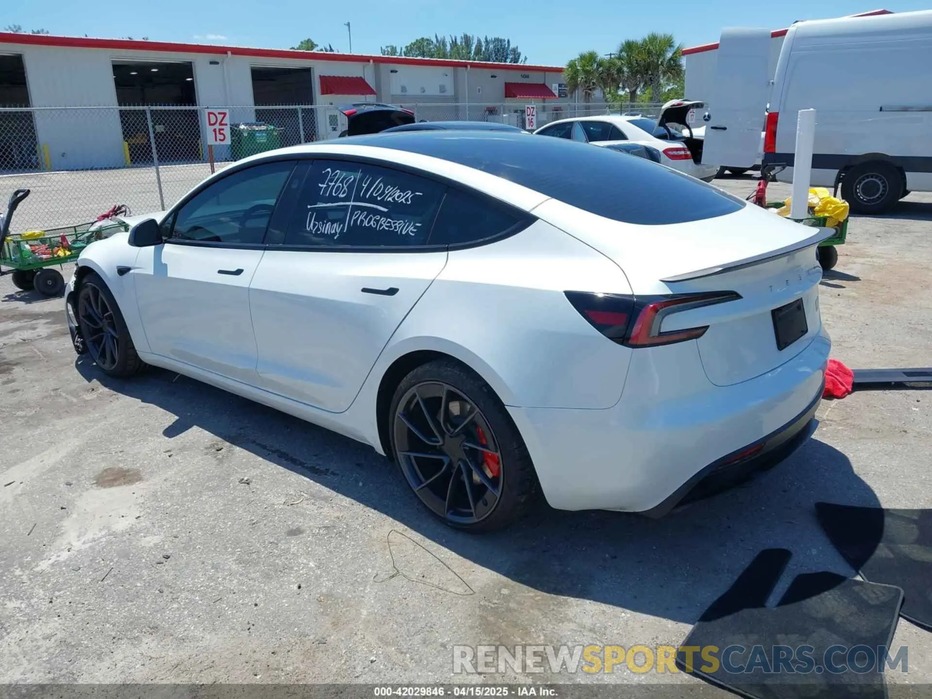 3 Photograph of a damaged car 5YJ3E1ET0RF885497 TESLA MODEL 3 2024