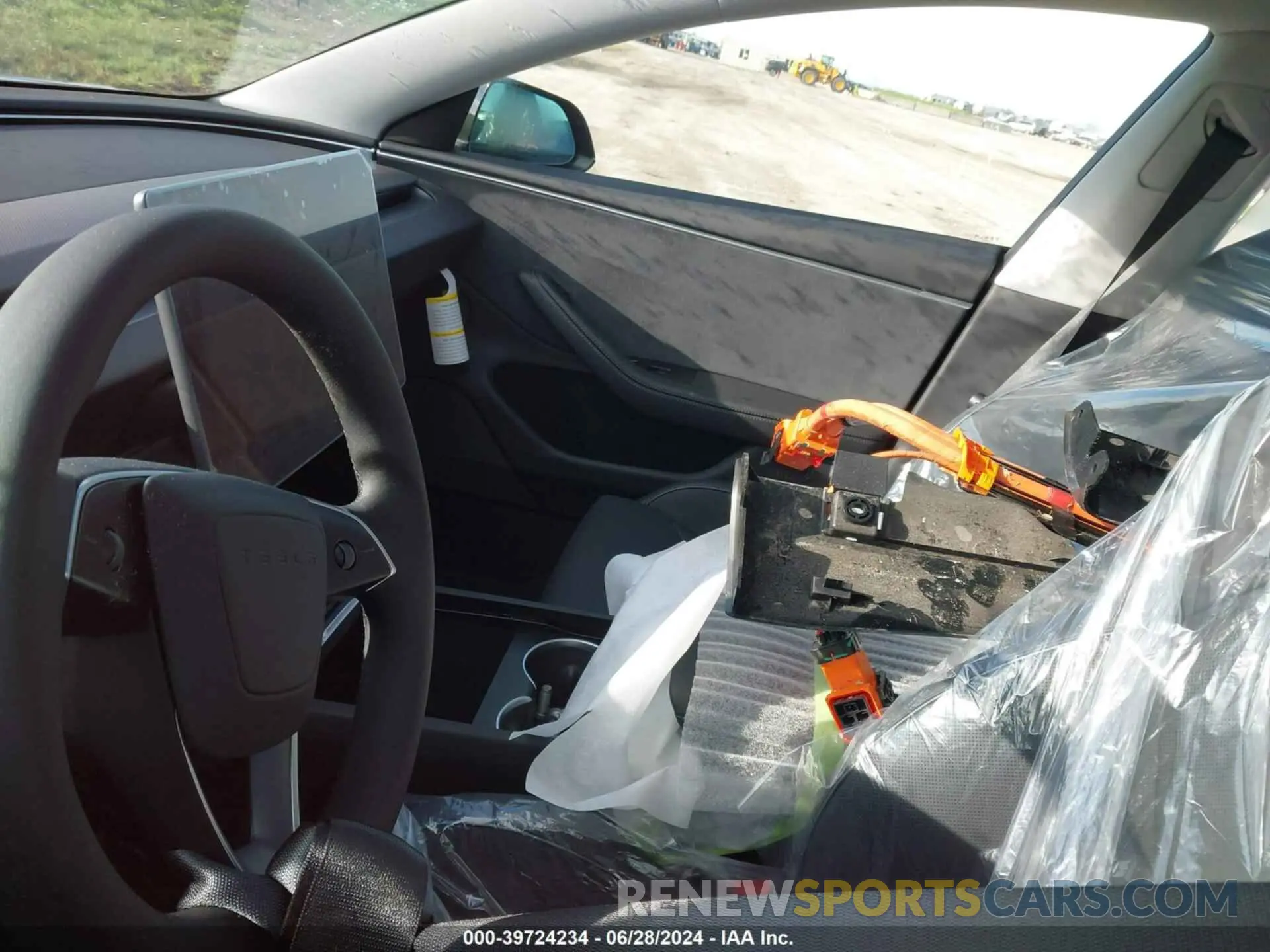 7 Photograph of a damaged car 5YJ3E1ET1RF785733 TESLA MODEL 3 2024