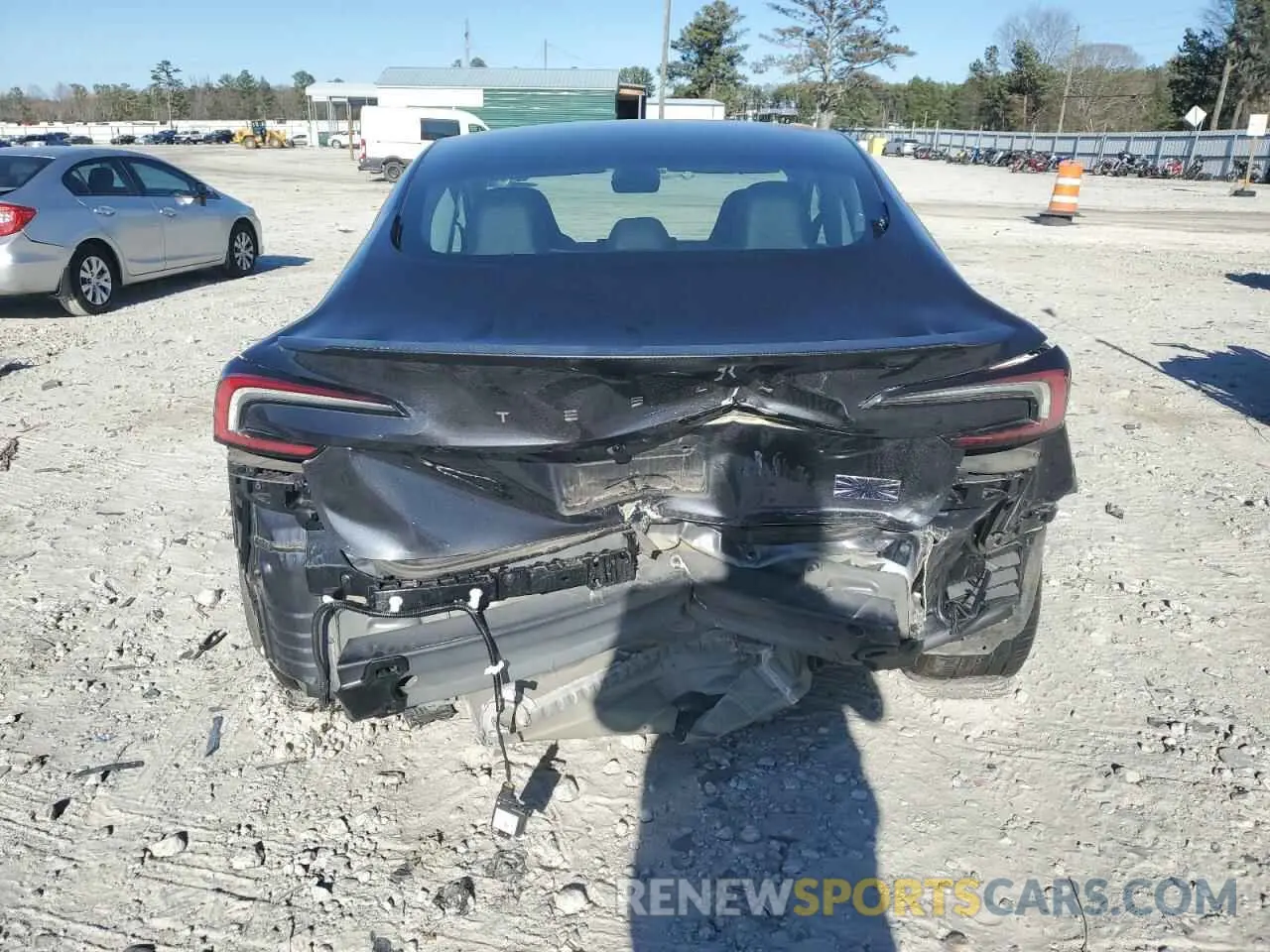 6 Photograph of a damaged car 5YJ3E1ET1RF834915 TESLA MODEL 3 2024