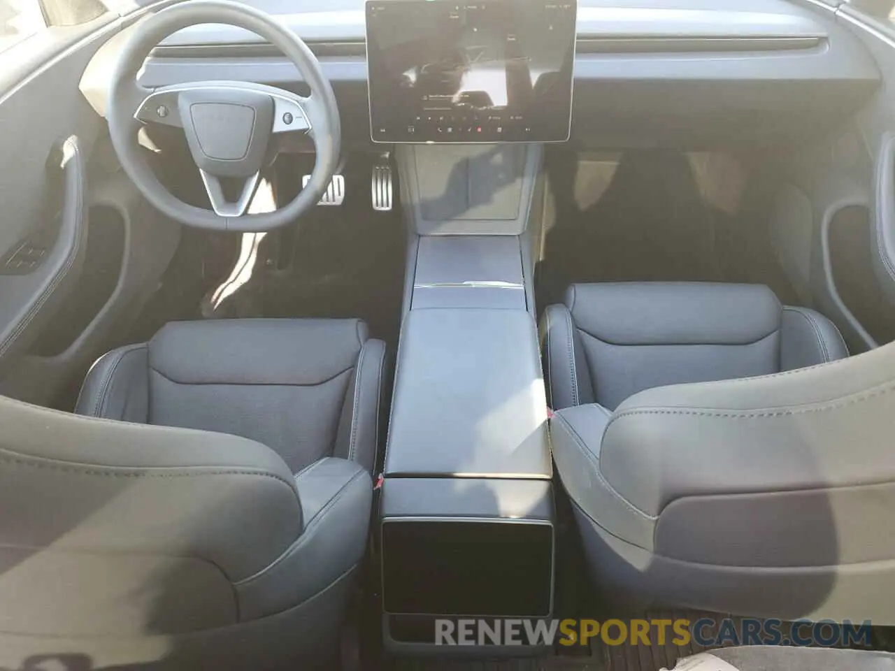 8 Photograph of a damaged car 5YJ3E1ET1RF834915 TESLA MODEL 3 2024
