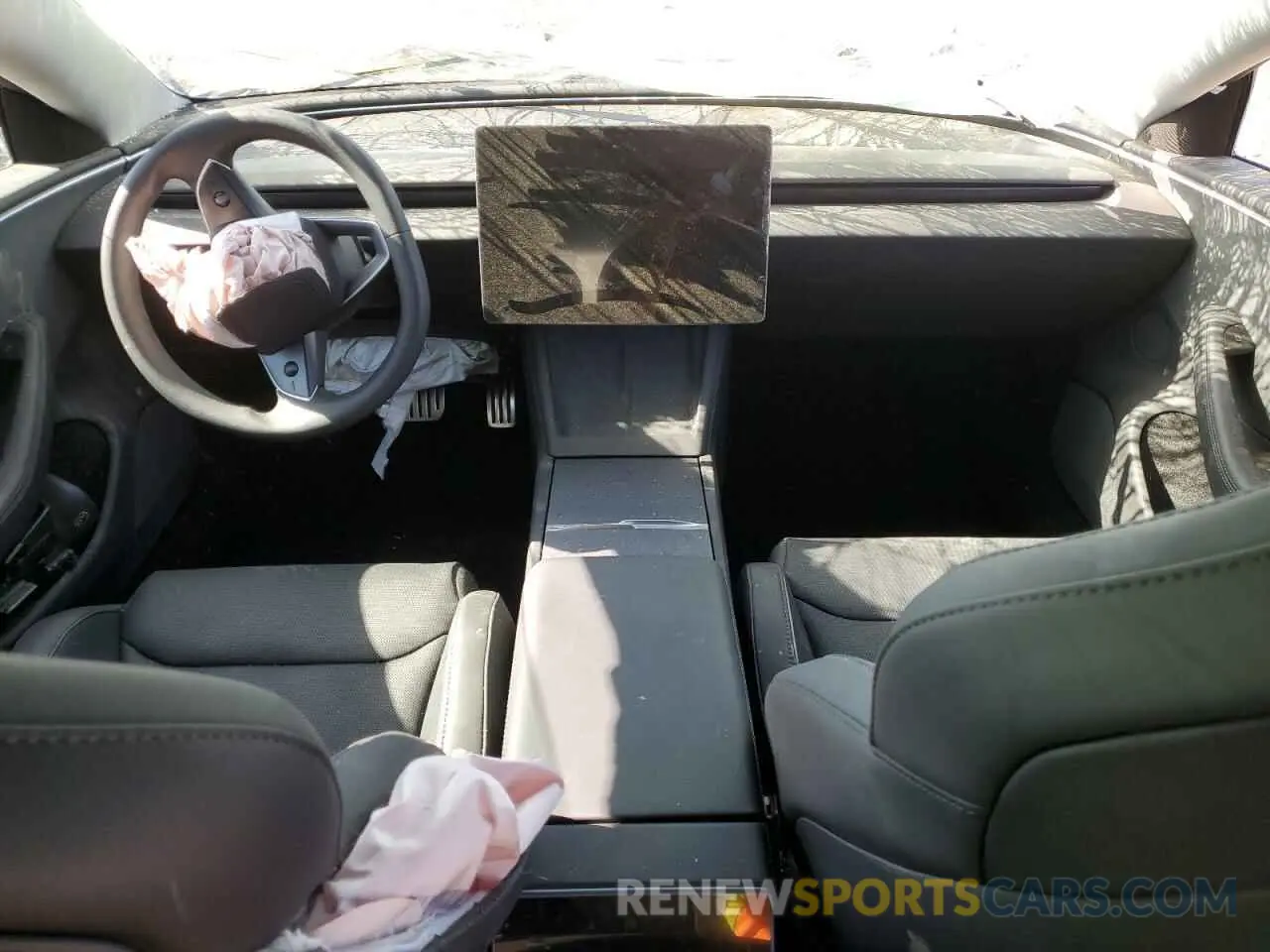 8 Photograph of a damaged car 5YJ3E1ET2RF801776 TESLA MODEL 3 2024