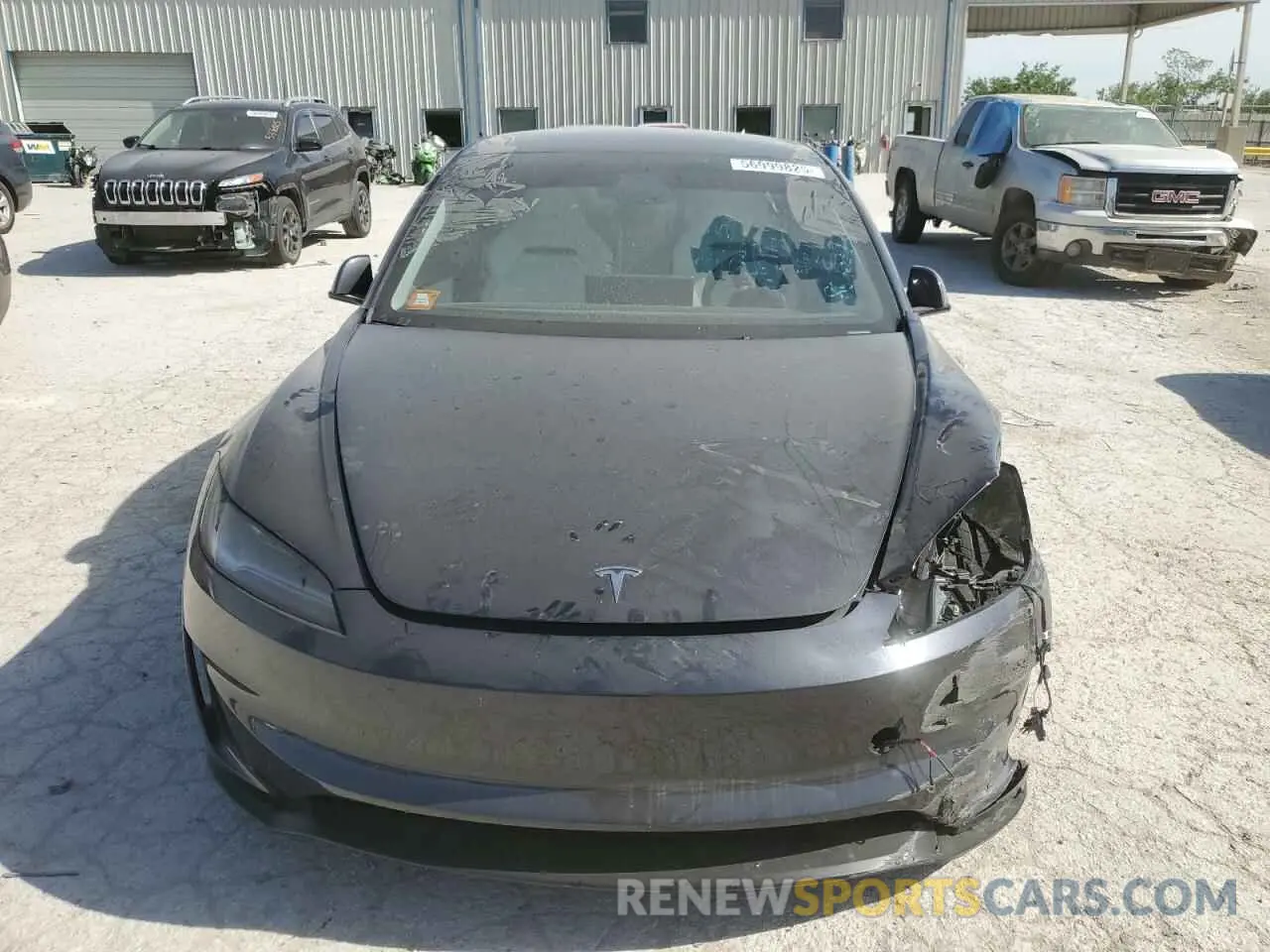 5 Photograph of a damaged car 5YJ3E1ET2RF869527 TESLA MODEL 3 2024