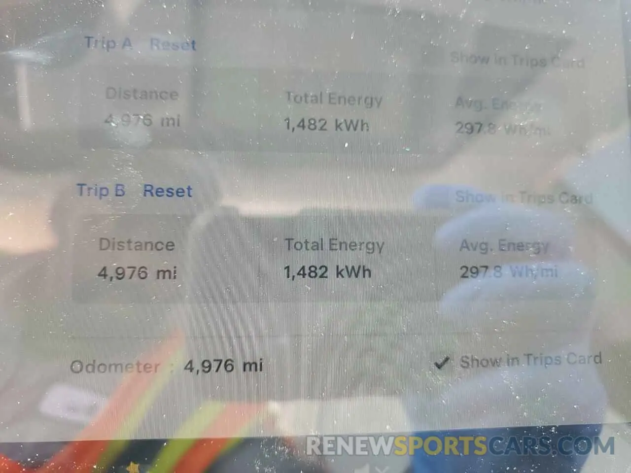 9 Photograph of a damaged car 5YJ3E1ET2RF869527 TESLA MODEL 3 2024