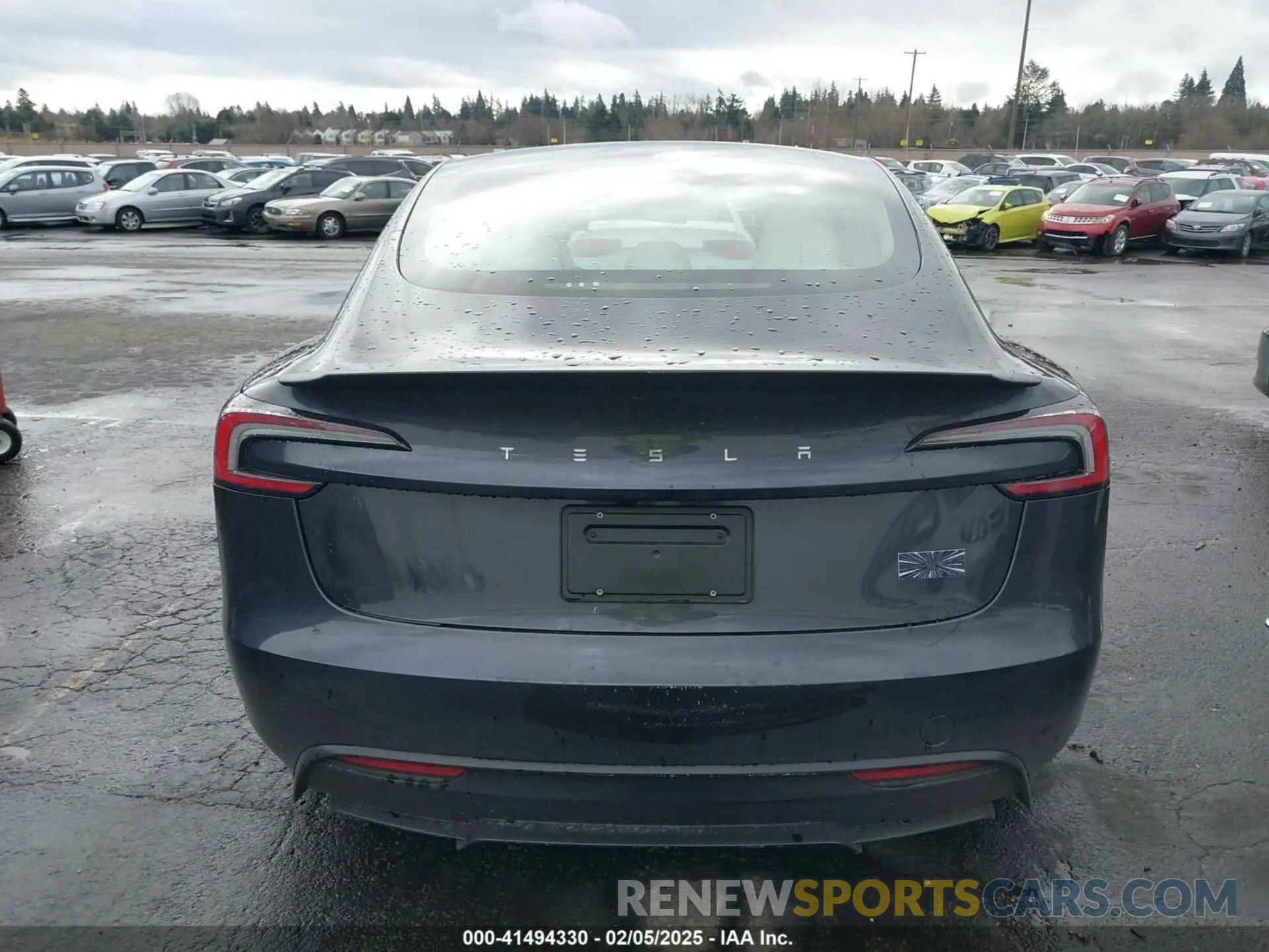 15 Photograph of a damaged car 5YJ3E1ET4RF870856 TESLA MODEL 3 2024