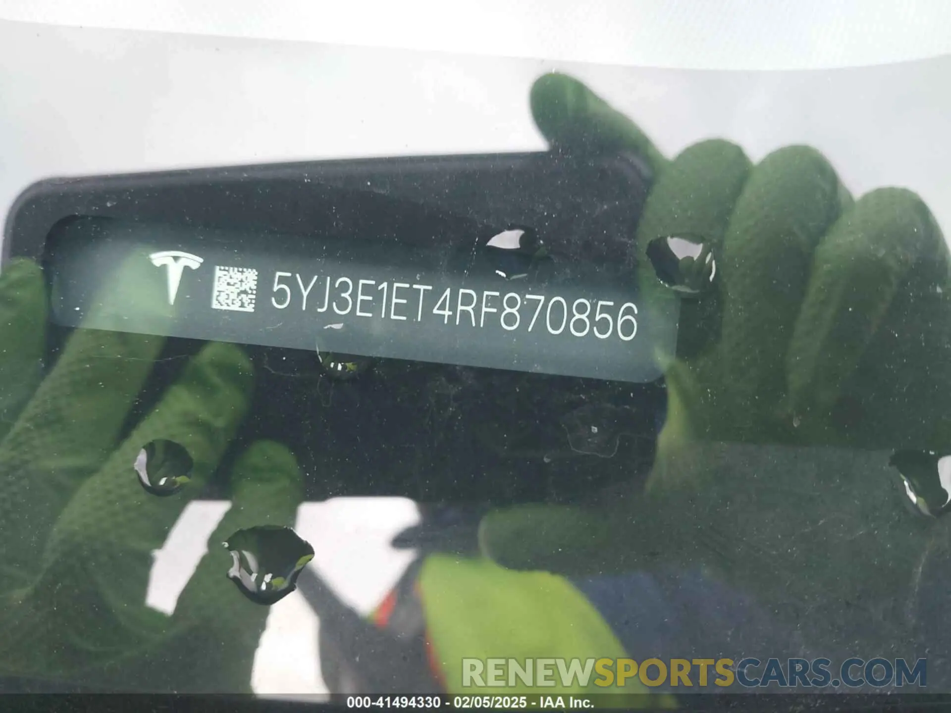 9 Photograph of a damaged car 5YJ3E1ET4RF870856 TESLA MODEL 3 2024