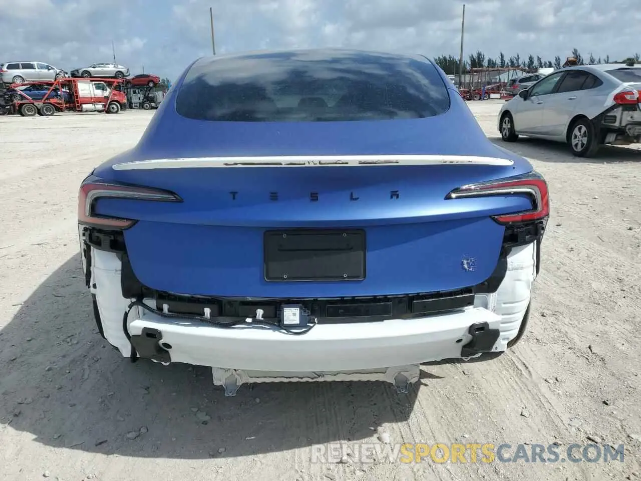 6 Photograph of a damaged car 5YJ3E1ET5RF810150 TESLA MODEL 3 2024