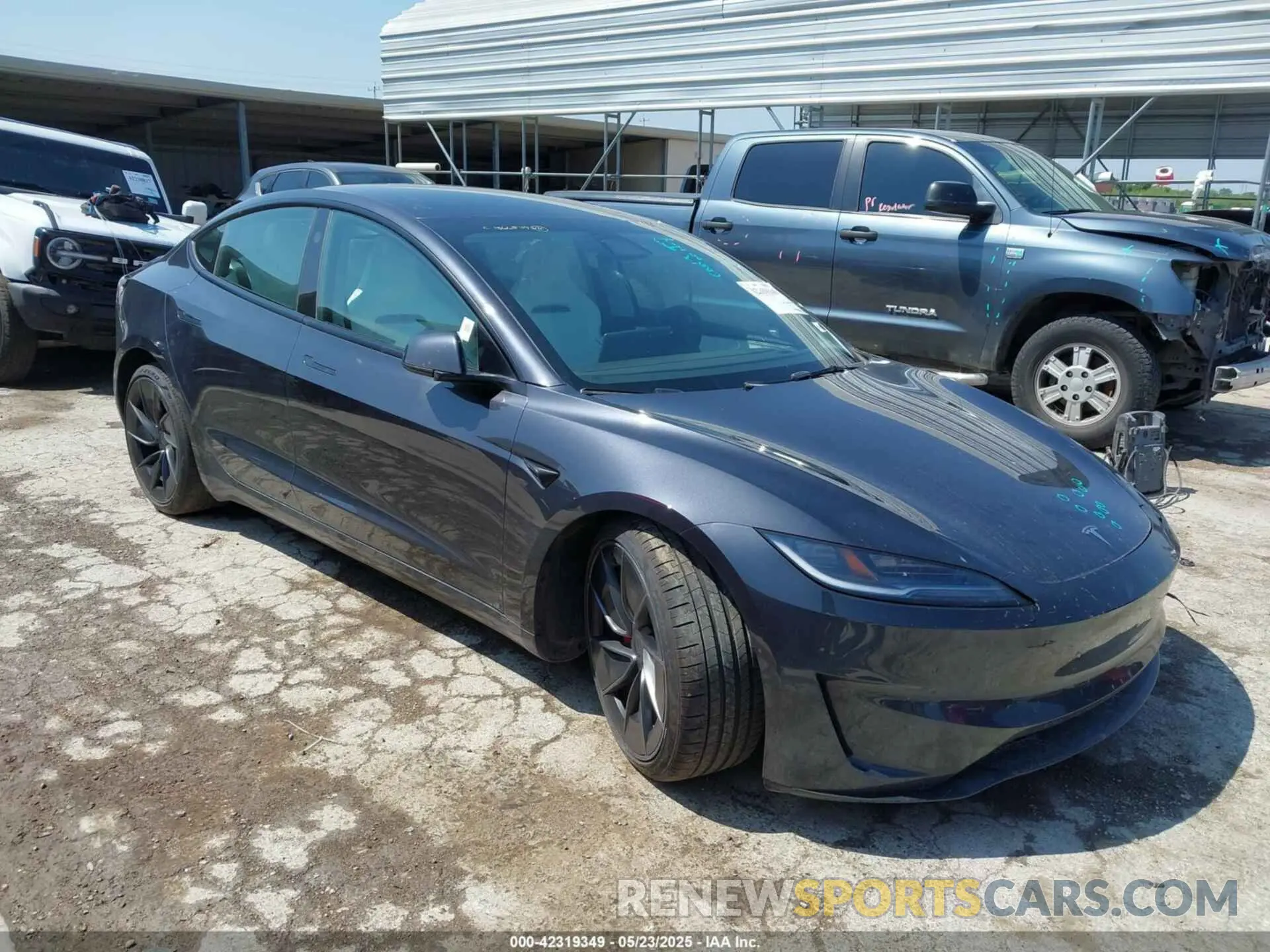 1 Photograph of a damaged car 5YJ3E1ET6RF869014 TESLA MODEL 3 2024