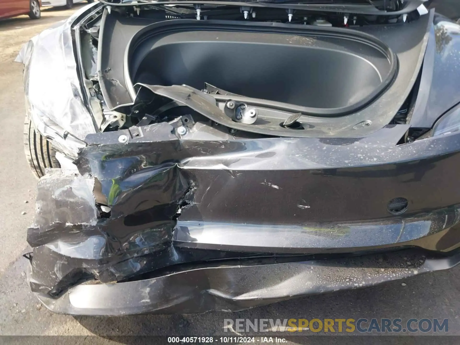 11 Photograph of a damaged car 5YJ3E1ET6RF871829 TESLA MODEL 3 2024