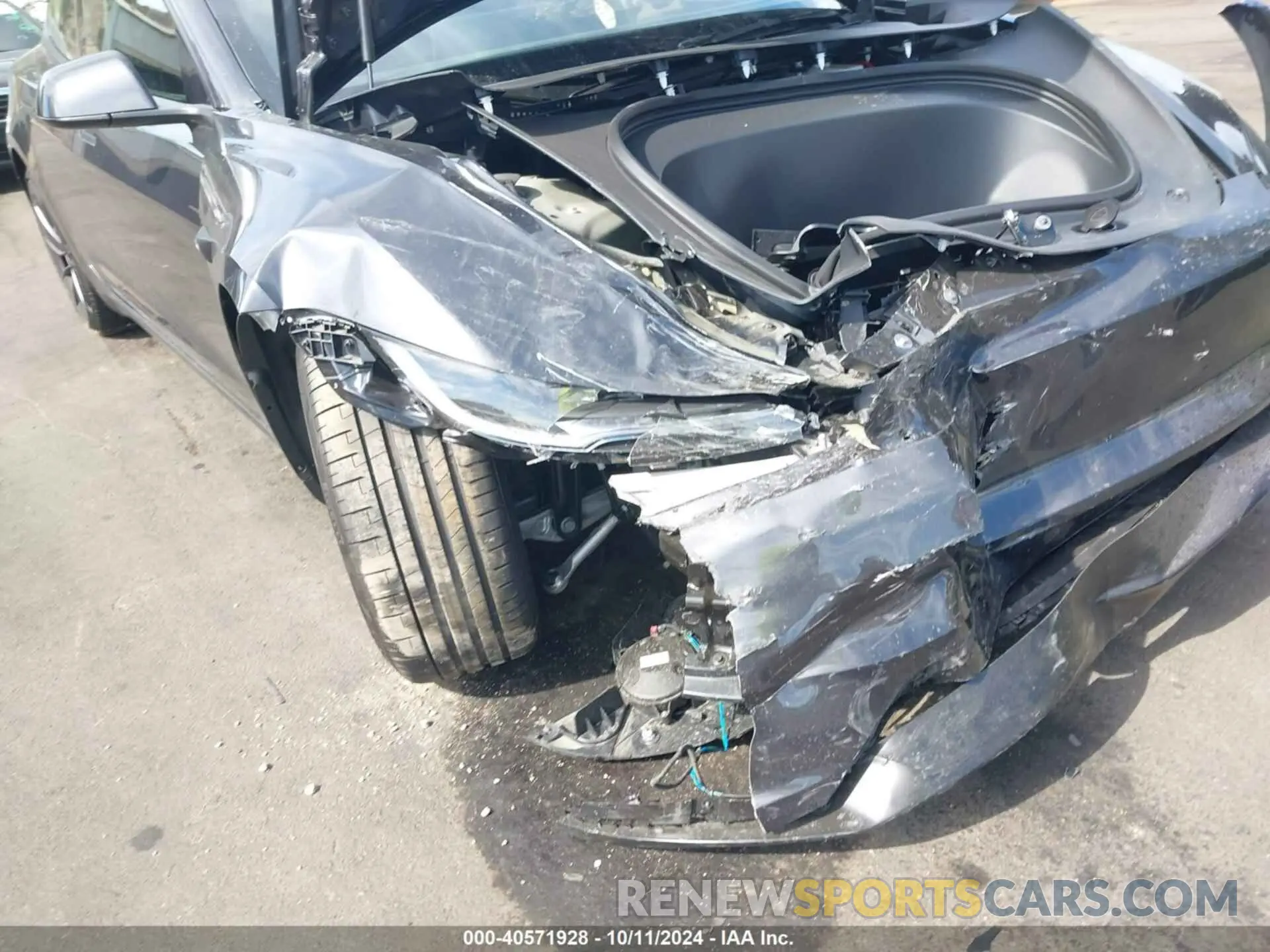 19 Photograph of a damaged car 5YJ3E1ET6RF871829 TESLA MODEL 3 2024