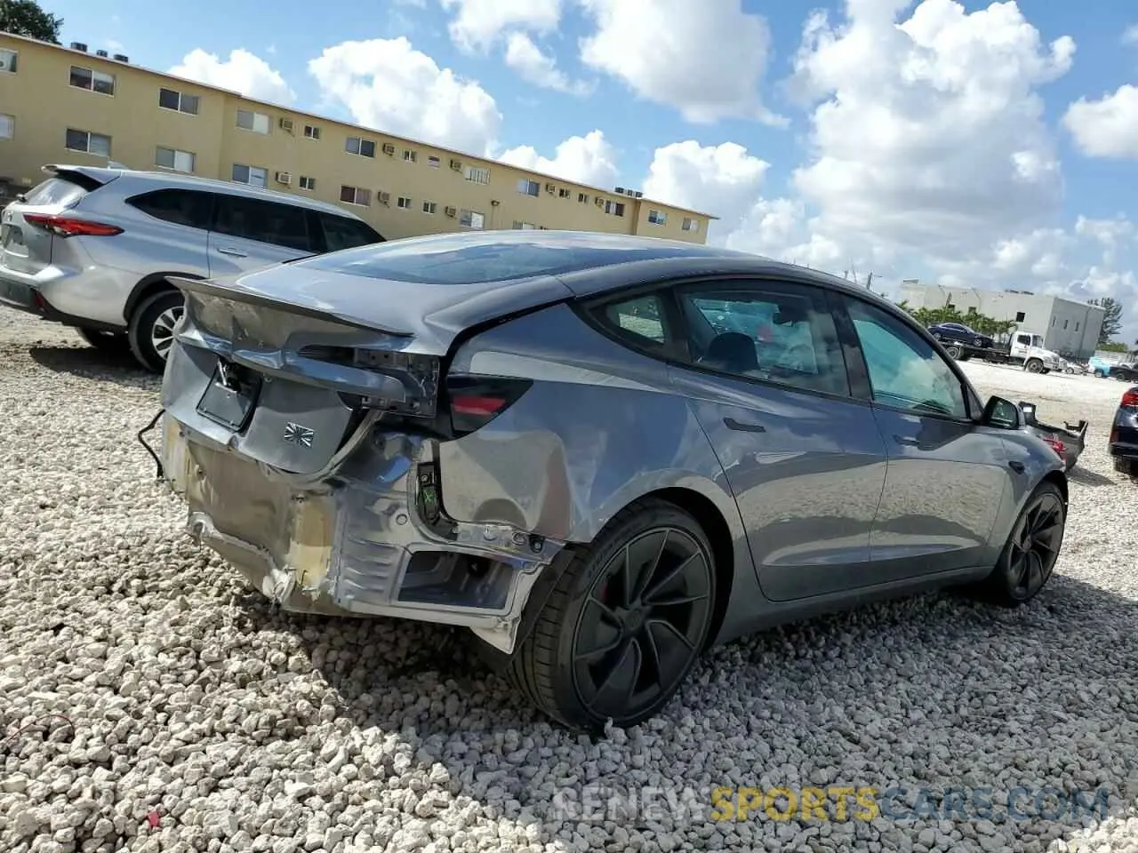 3 Photograph of a damaged car 5YJ3E1ET7RF860371 TESLA MODEL 3 2024