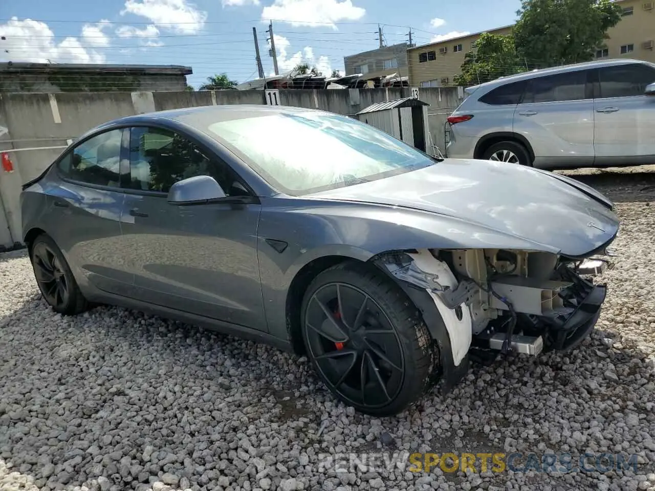4 Photograph of a damaged car 5YJ3E1ET7RF860371 TESLA MODEL 3 2024