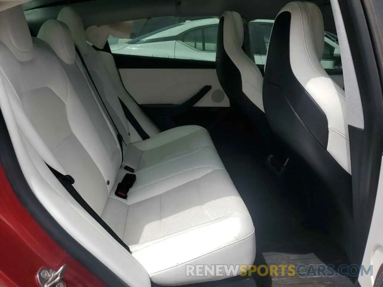 10 Photograph of a damaged car 5YJ3E1ET8RF783624 TESLA MODEL 3 2024
