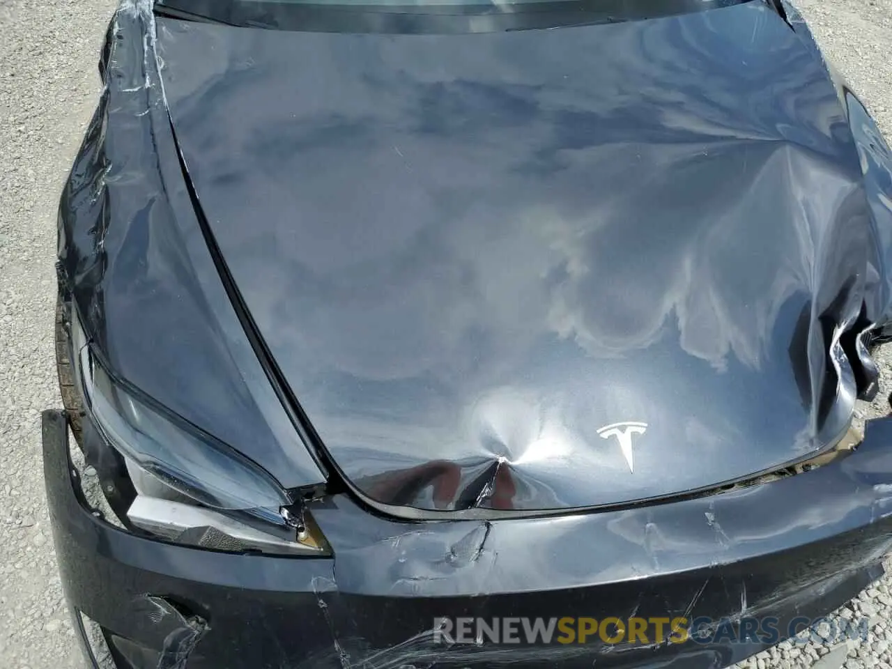 11 Photograph of a damaged car 5YJ3E1ET8RF810658 TESLA MODEL 3 2024