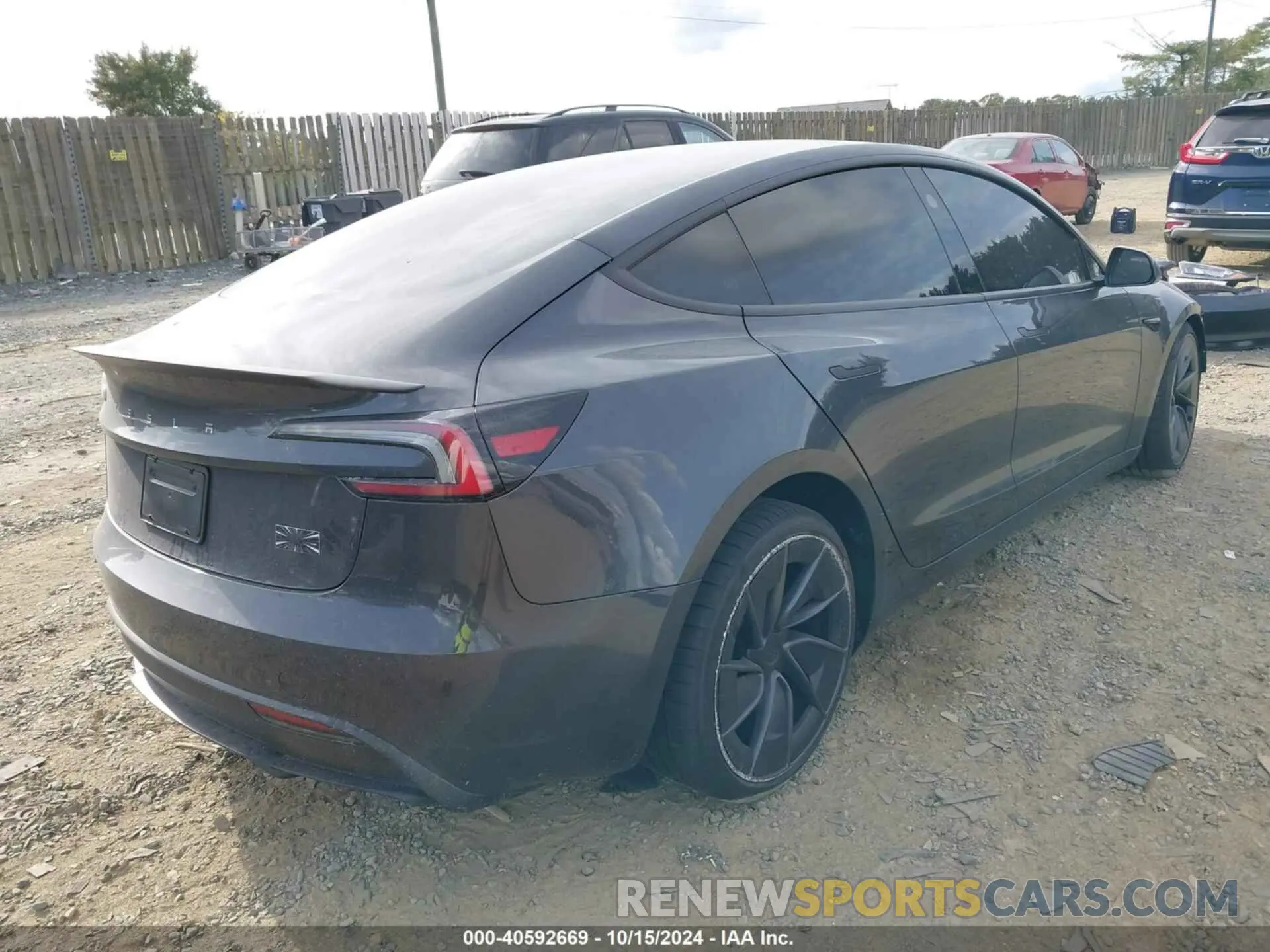 4 Photograph of a damaged car 5YJ3E1ET8RF826486 TESLA MODEL 3 2024
