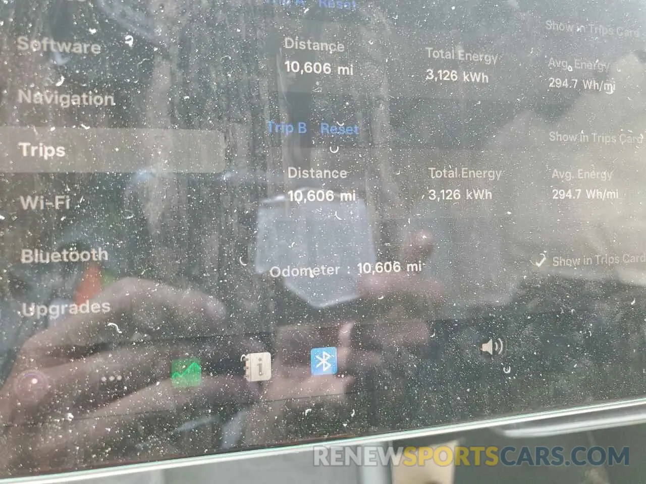 9 Photograph of a damaged car 5YJ3E1ET8RF826648 TESLA MODEL 3 2024
