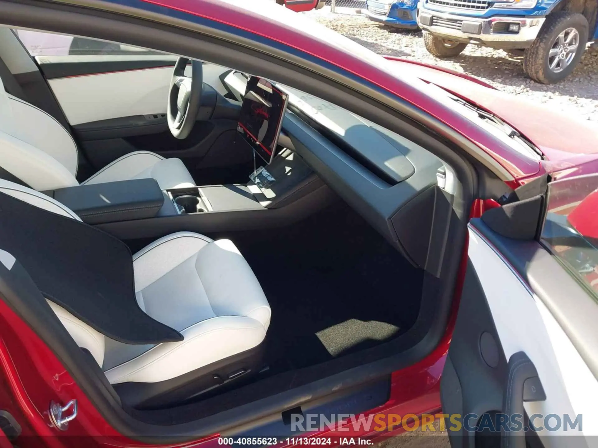 5 Photograph of a damaged car 5YJ3E1ET8RF865837 TESLA MODEL 3 2024