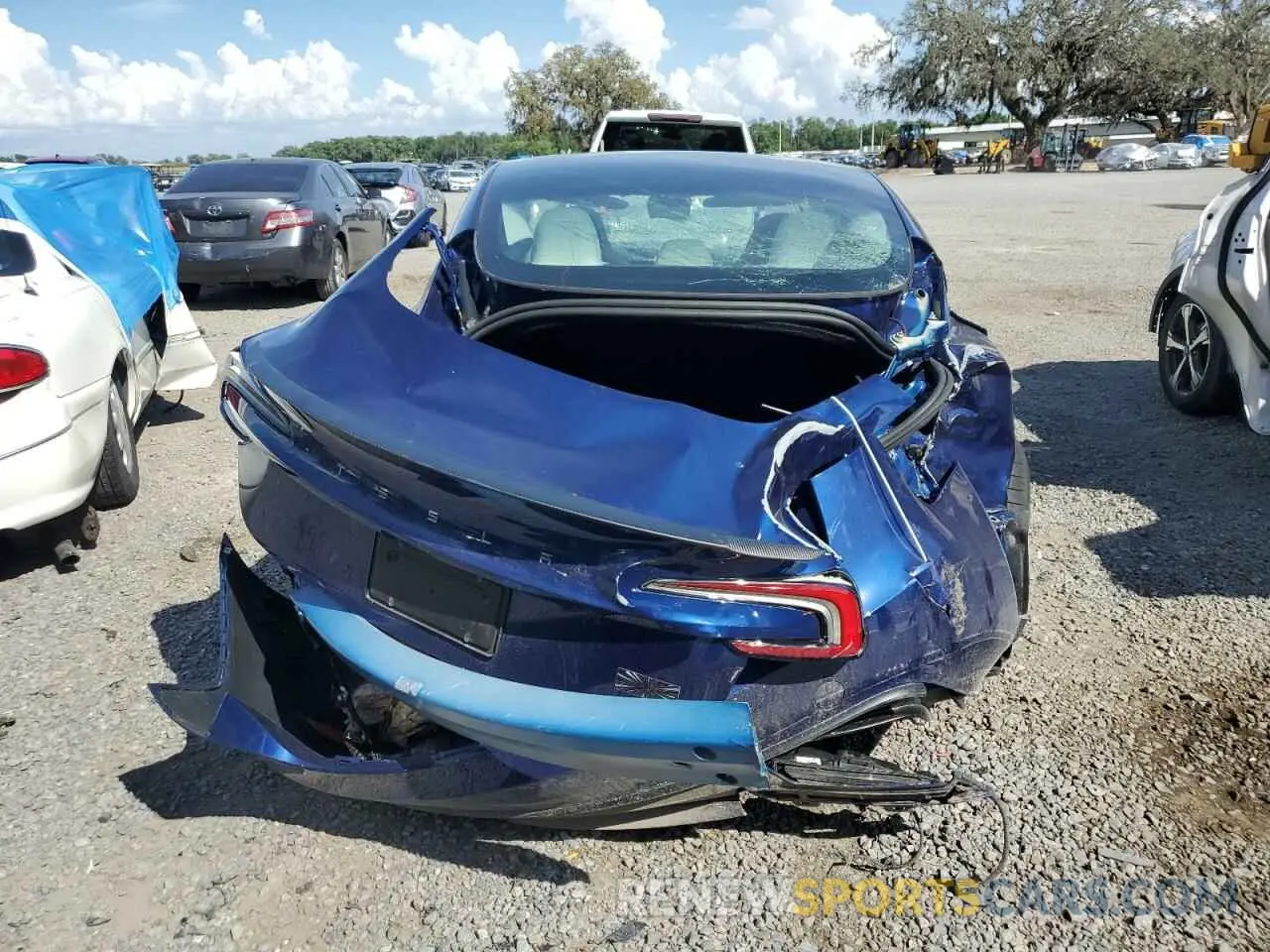 6 Photograph of a damaged car 5YJ3E1ET9RF769554 TESLA MODEL 3 2024