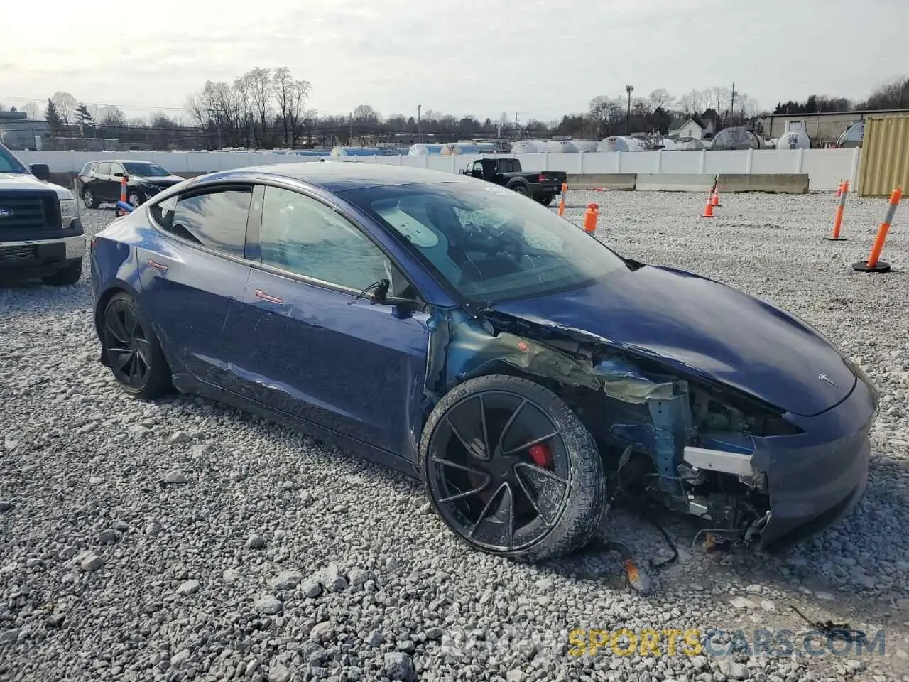 4 Photograph of a damaged car 5YJ3E1ET9RF853227 TESLA MODEL 3 2024