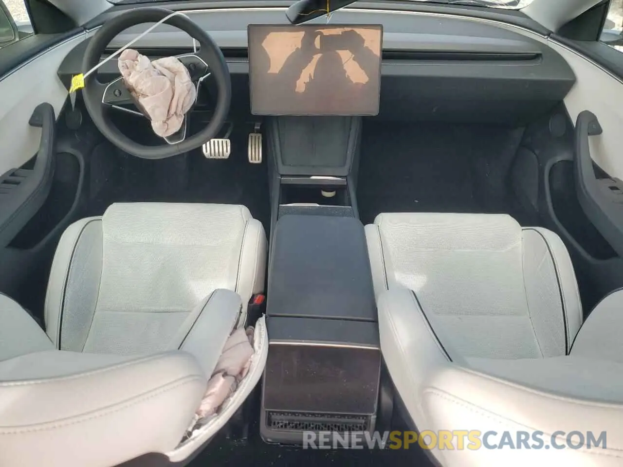 8 Photograph of a damaged car 5YJ3E1ET9RF853227 TESLA MODEL 3 2024