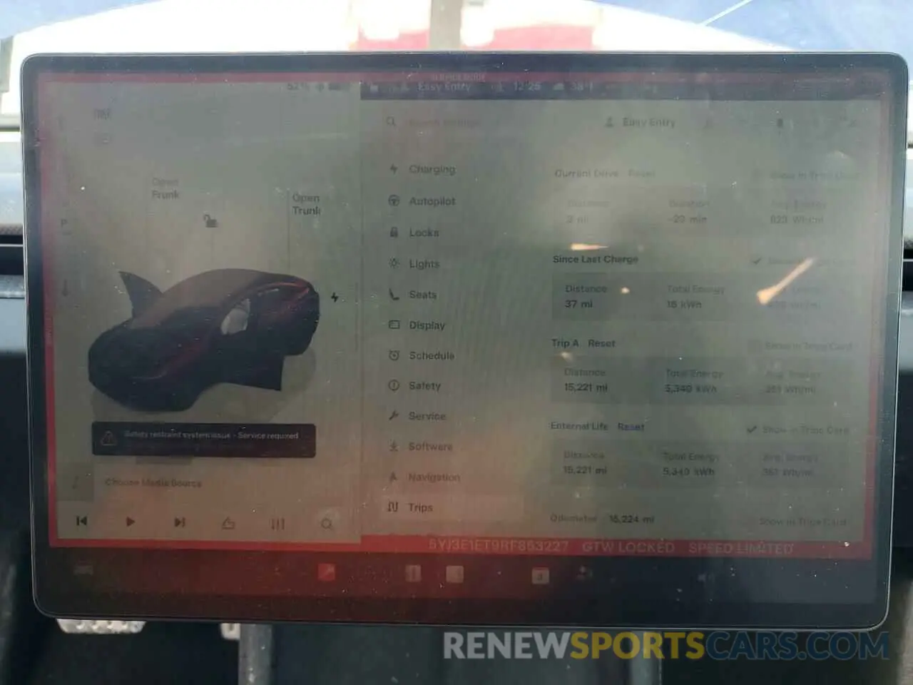 9 Photograph of a damaged car 5YJ3E1ET9RF853227 TESLA MODEL 3 2024