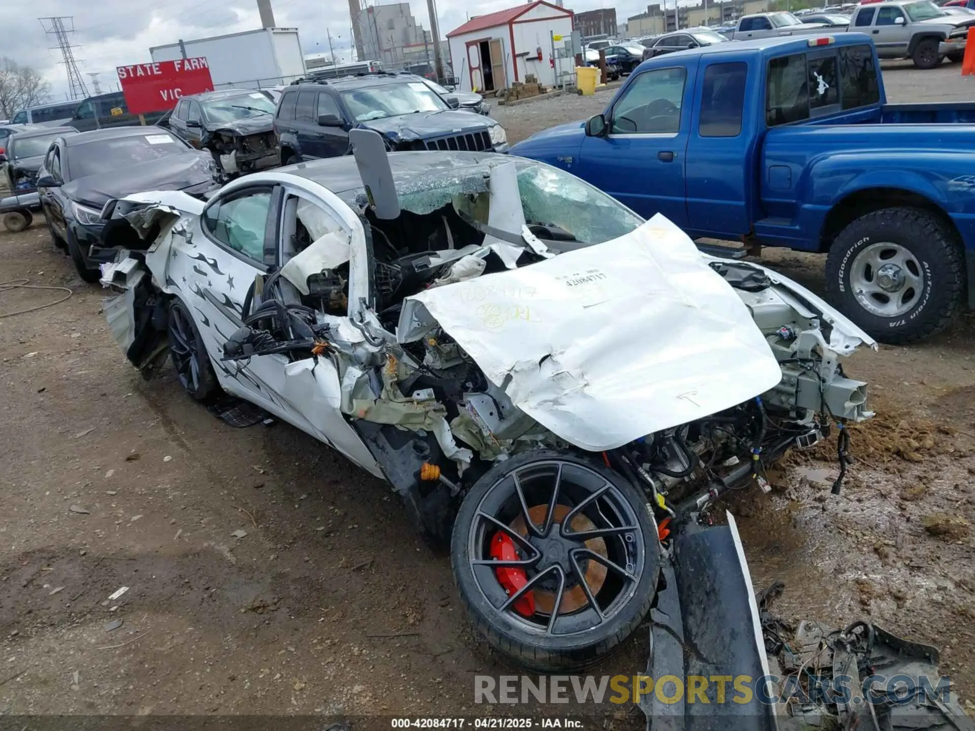 6 Photograph of a damaged car 5YJ3E1ETXRF820656 TESLA MODEL 3 2024