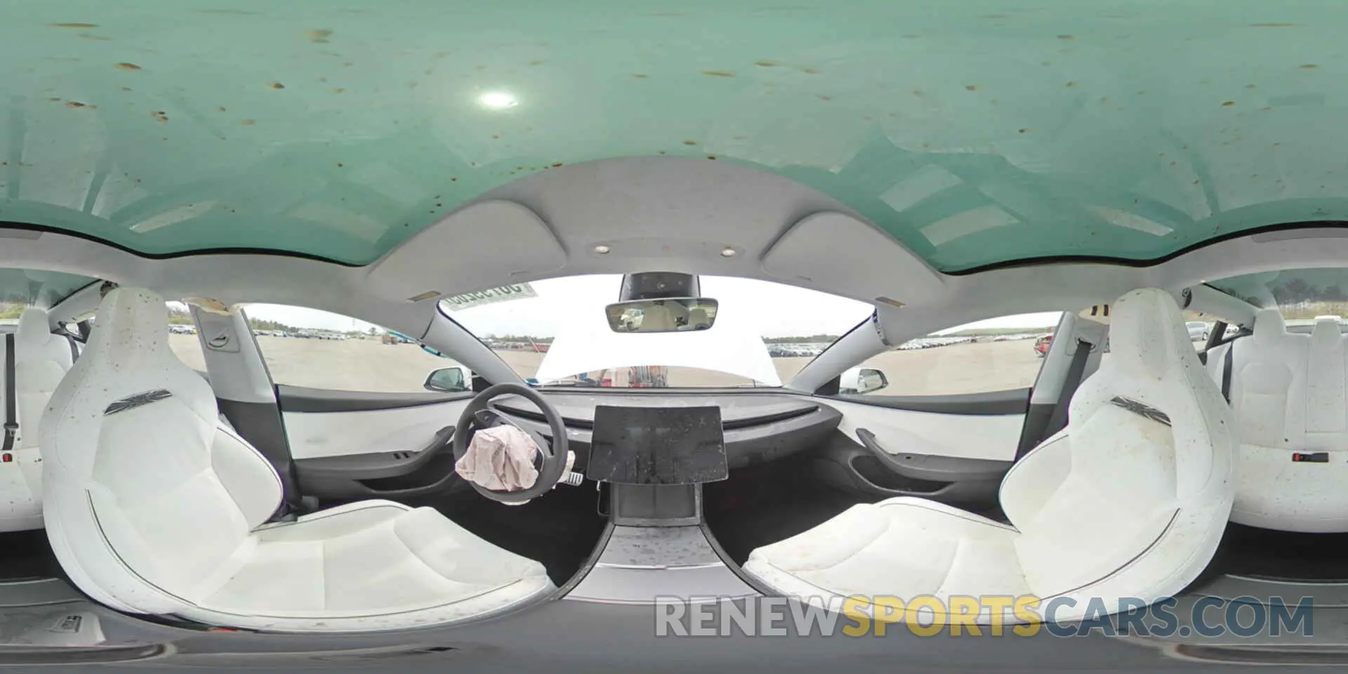 14 Photograph of a damaged car 5YJ3E1ETXRF828613 TESLA MODEL 3 2024