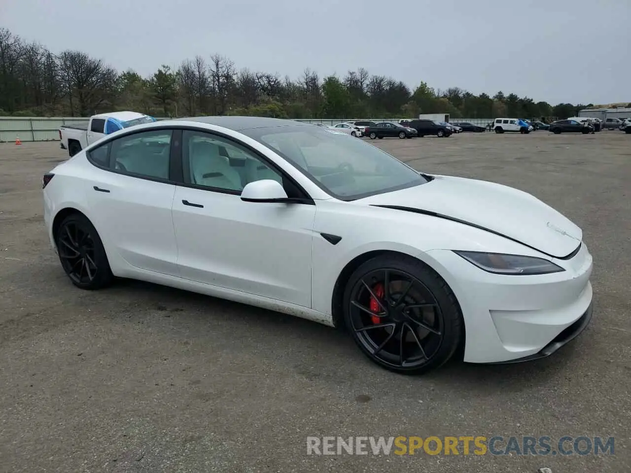4 Photograph of a damaged car 5YJ3E1ETXRF828613 TESLA MODEL 3 2024