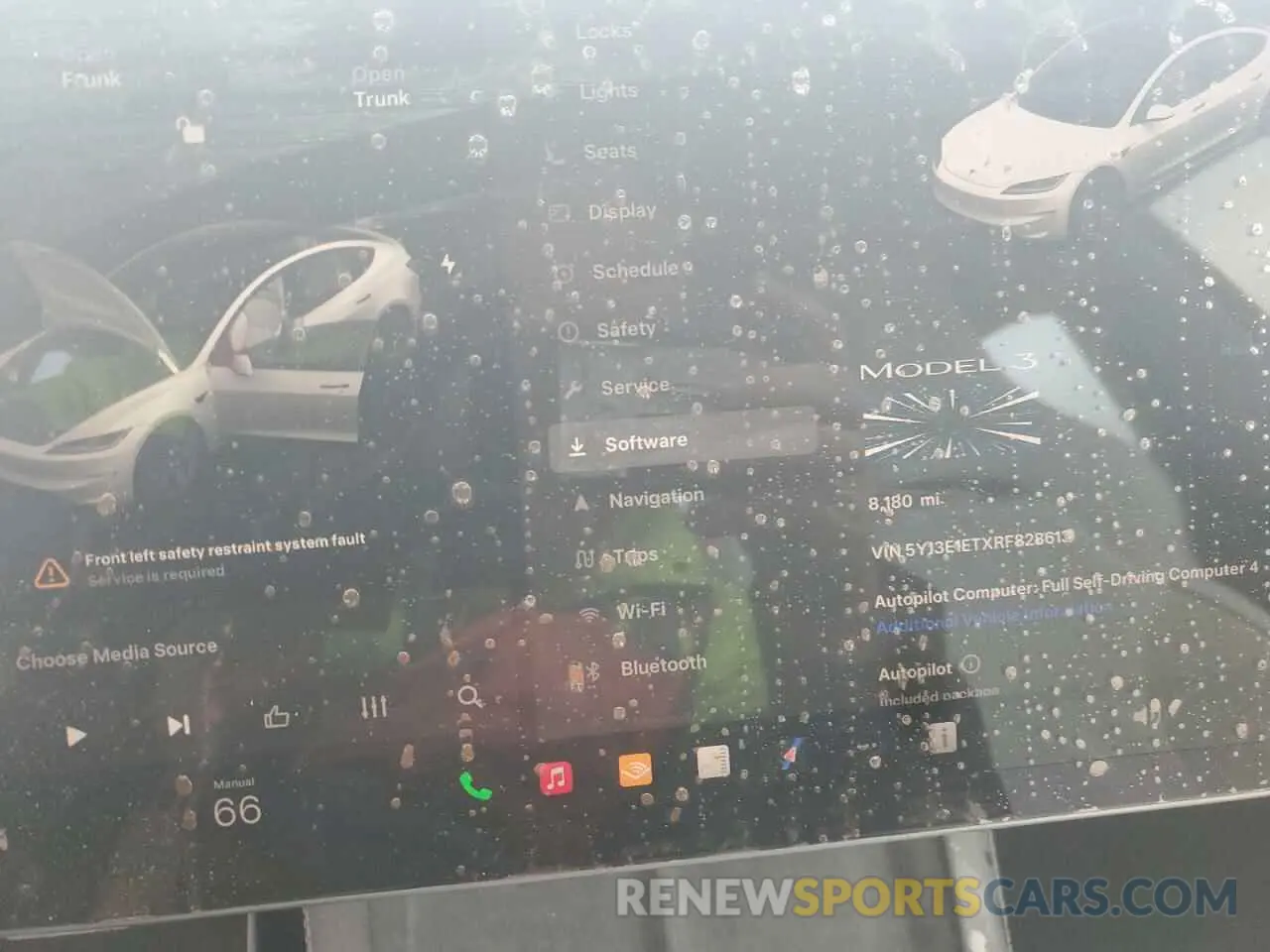 9 Photograph of a damaged car 5YJ3E1ETXRF828613 TESLA MODEL 3 2024