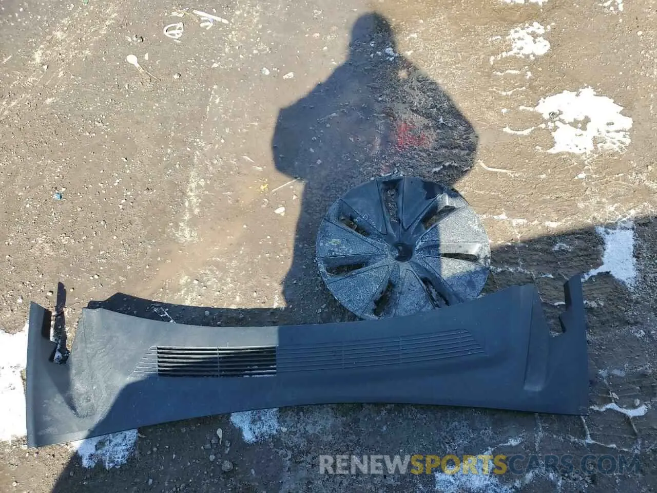 12 Photograph of a damaged car LRW3E7EB7RC101403 TESLA MODEL 3 2024