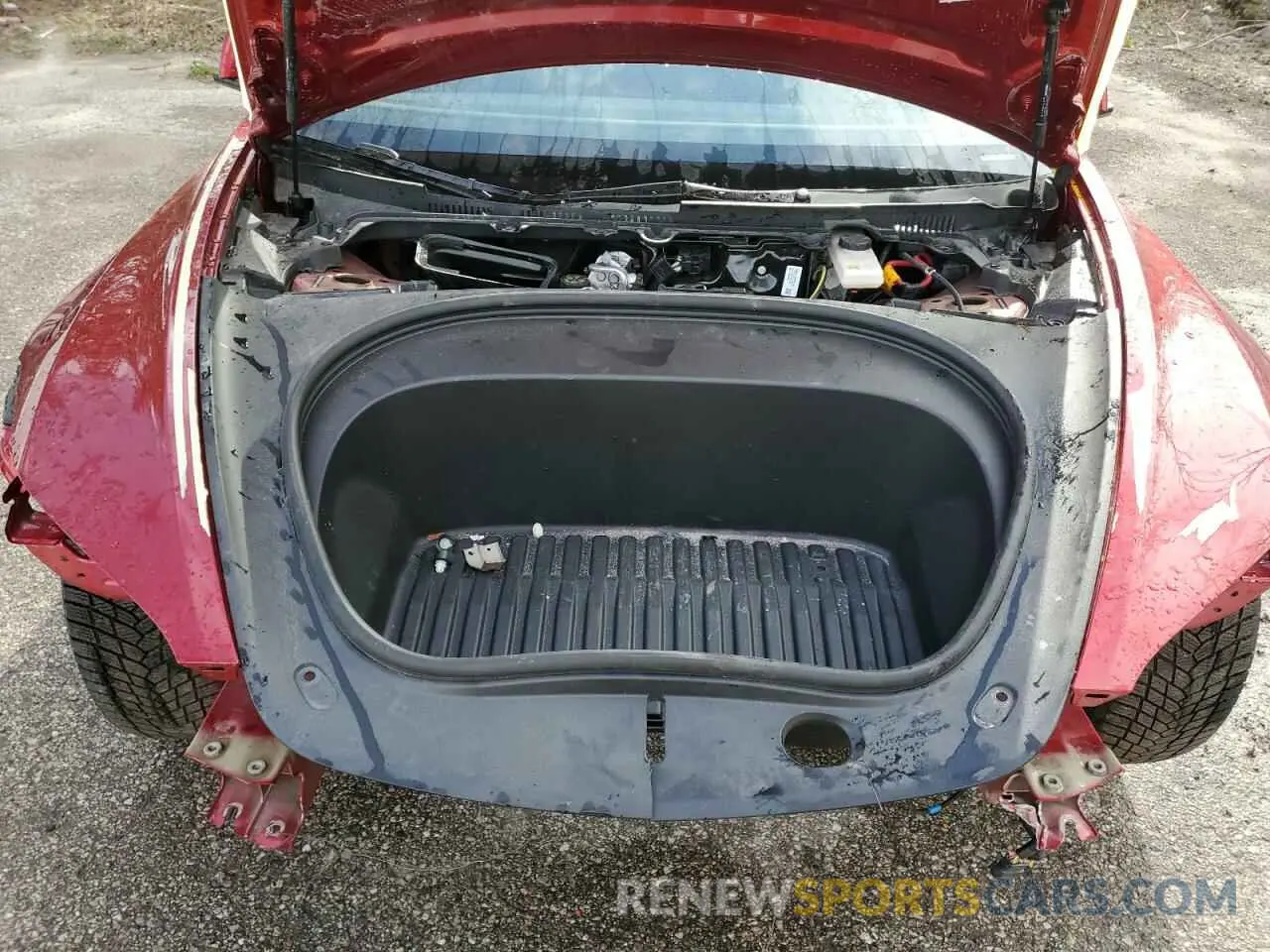 11 Photograph of a damaged car LRW3E7EB7RC135969 TESLA MODEL 3 2024
