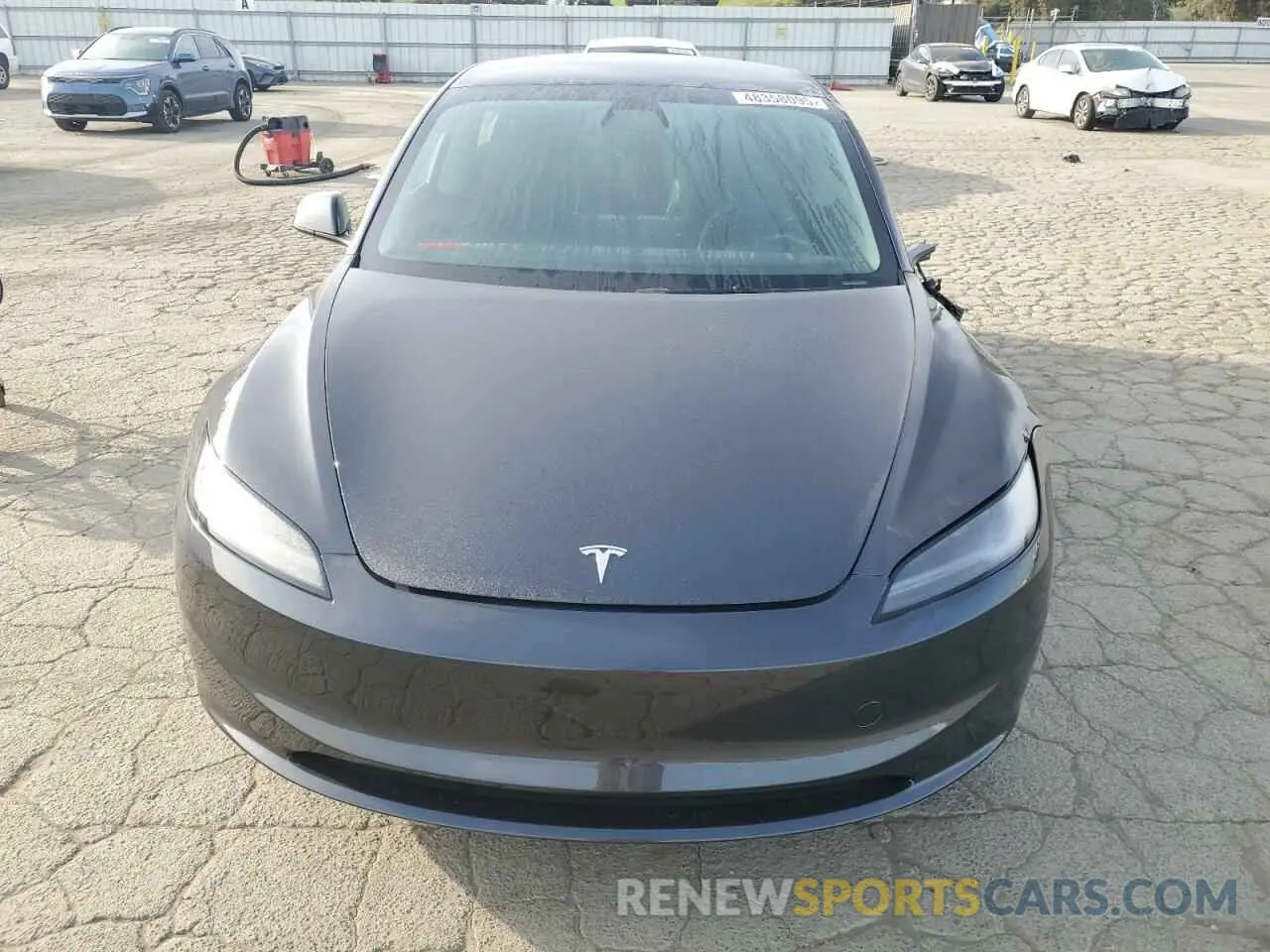 5 Photograph of a damaged car 5YJ3E1EA0SF922262 TESLA MODEL 3 2025