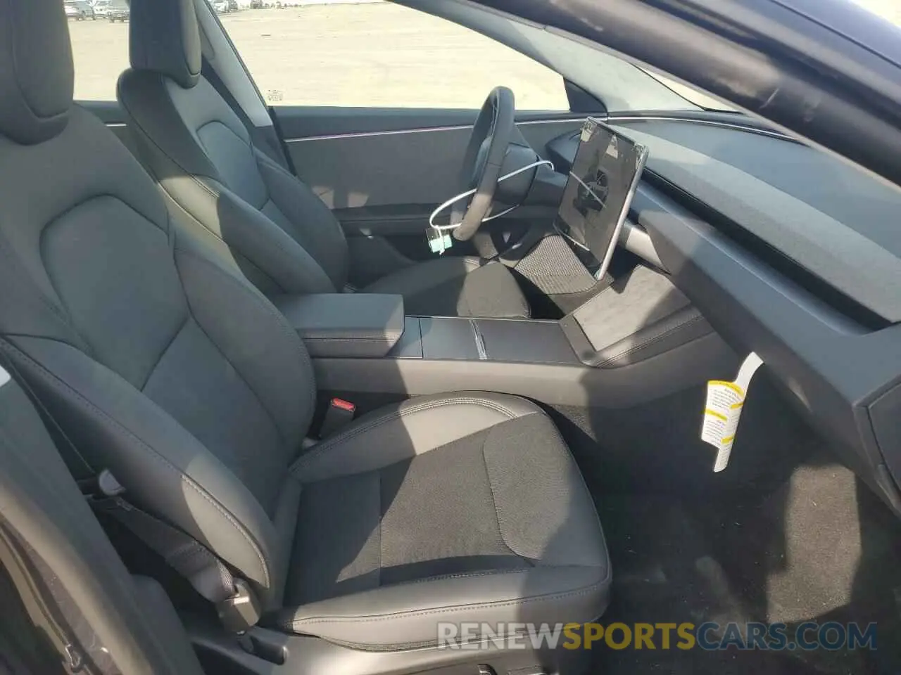 7 Photograph of a damaged car 5YJ3E1EA0SF922262 TESLA MODEL 3 2025