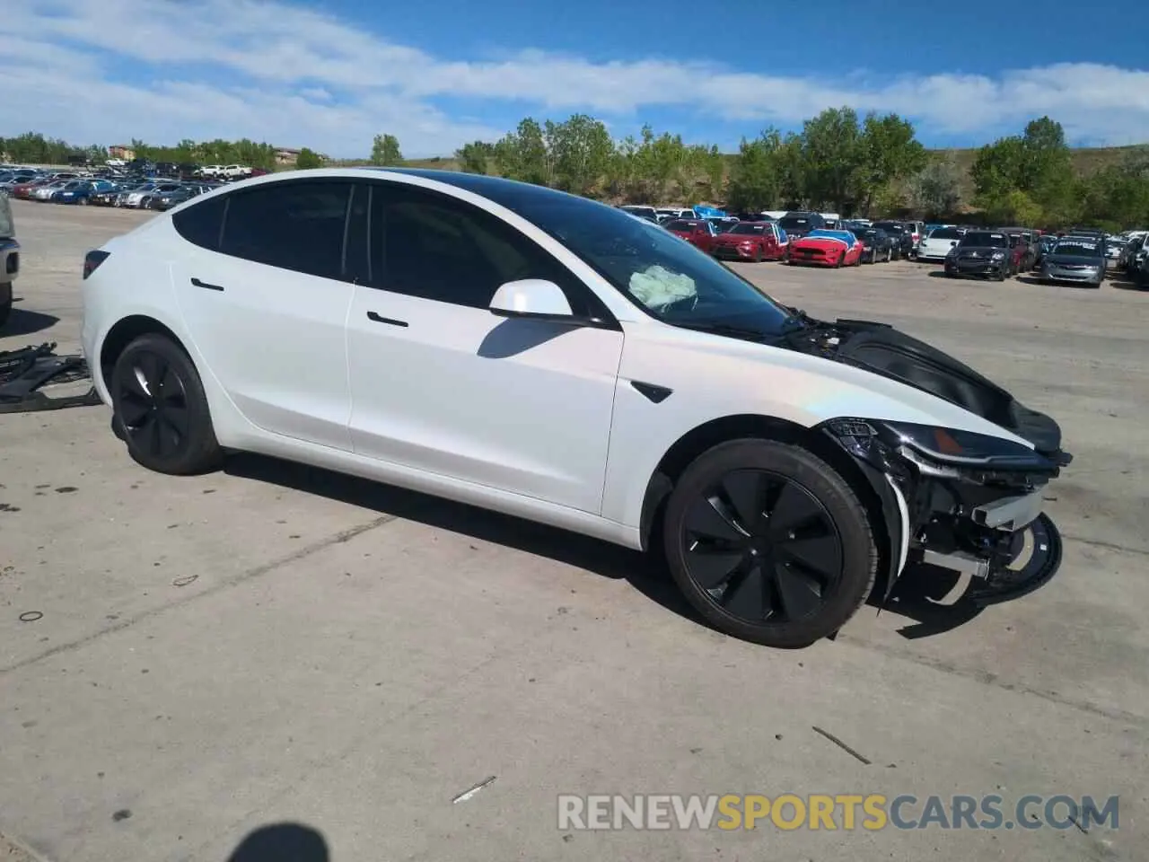4 Photograph of a damaged car 5YJ3E1EA0SF931348 TESLA MODEL 3 2025