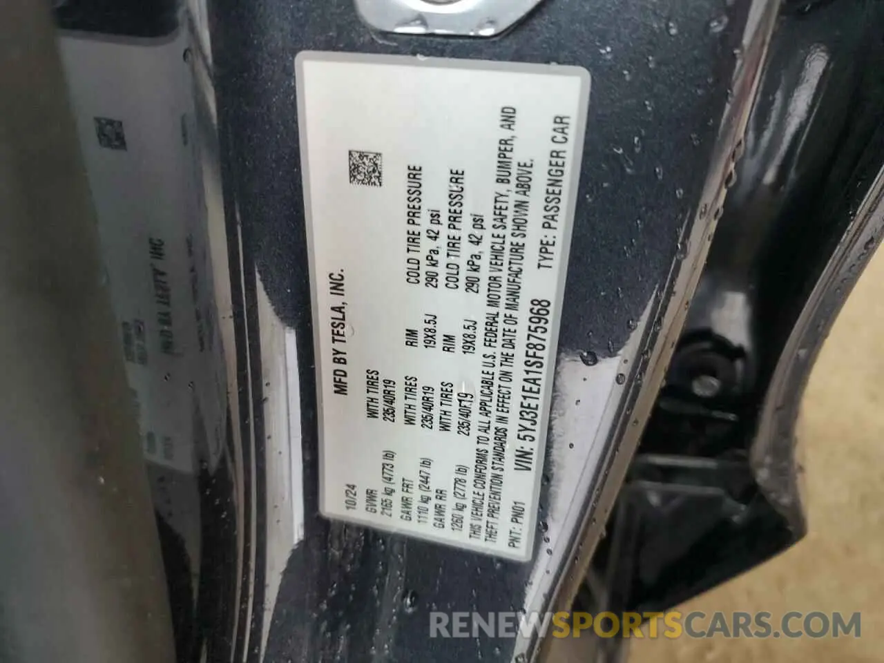 12 Photograph of a damaged car 5YJ3E1EA1SF875968 TESLA MODEL 3 2025