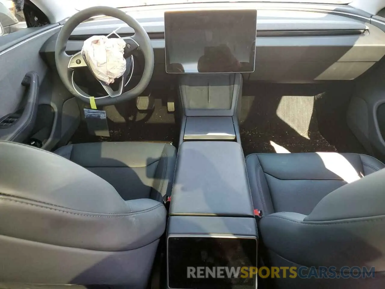 8 Photograph of a damaged car 5YJ3E1EA1SF878806 TESLA MODEL 3 2025