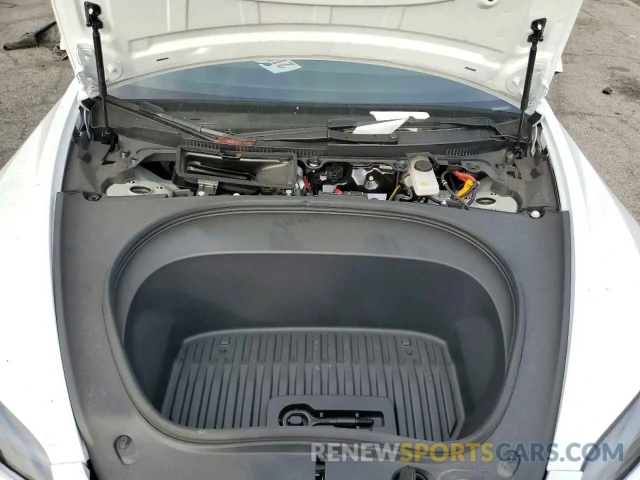 12 Photograph of a damaged car 5YJ3E1EA1SF882516 TESLA MODEL 3 2025