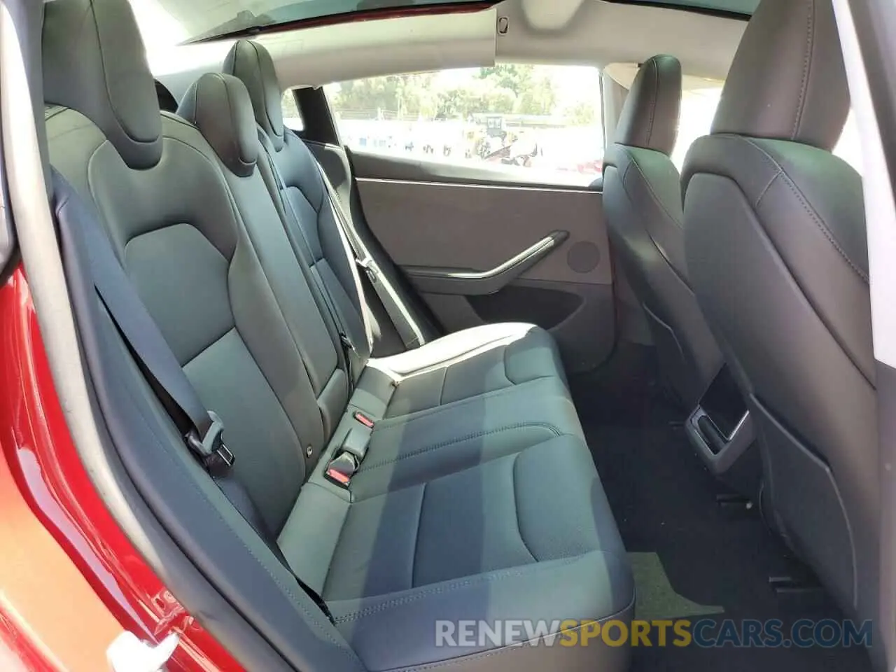 10 Photograph of a damaged car 5YJ3E1EA1SF931133 TESLA MODEL 3 2025