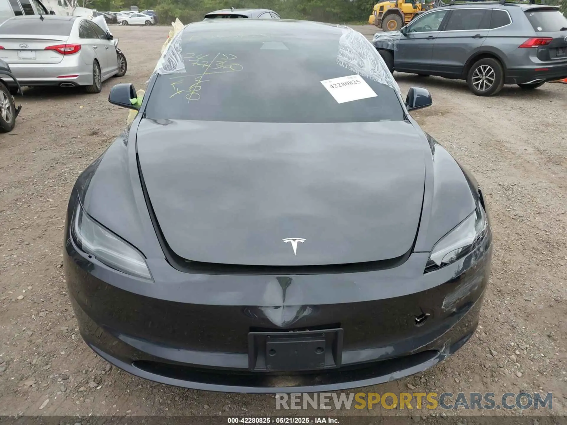 12 Photograph of a damaged car 5YJ3E1EA1SF973222 TESLA MODEL 3 2025