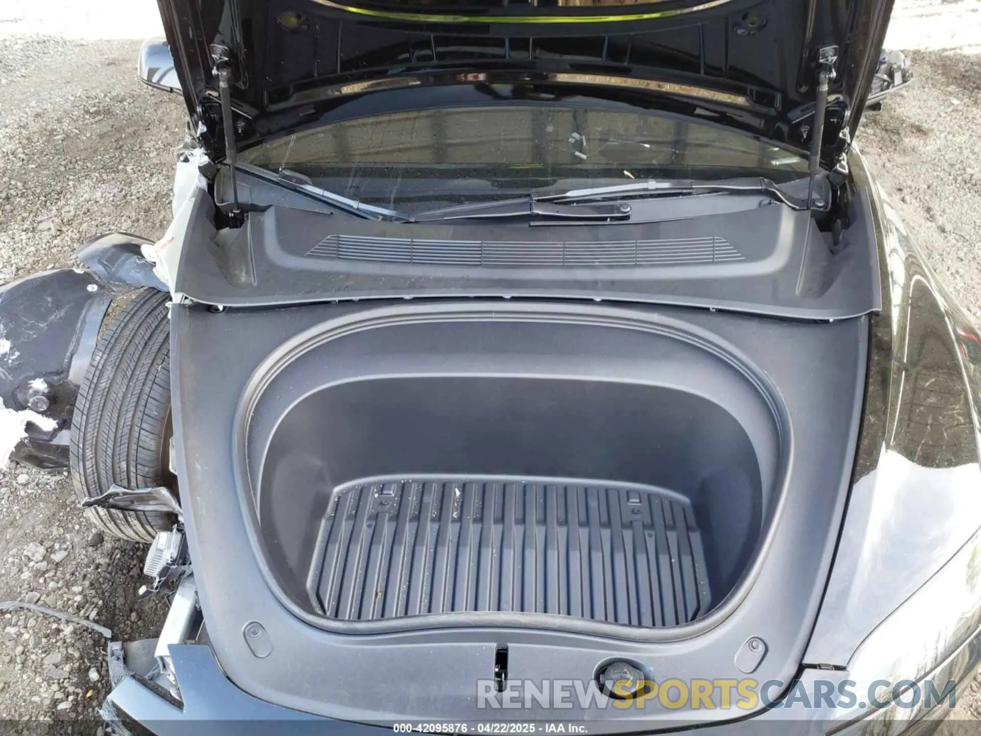 10 Photograph of a damaged car 5YJ3E1EA1SF974354 TESLA MODEL 3 2025