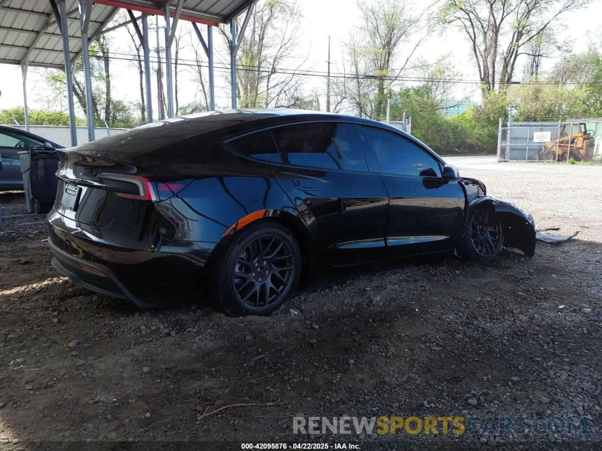 4 Photograph of a damaged car 5YJ3E1EA1SF974354 TESLA MODEL 3 2025