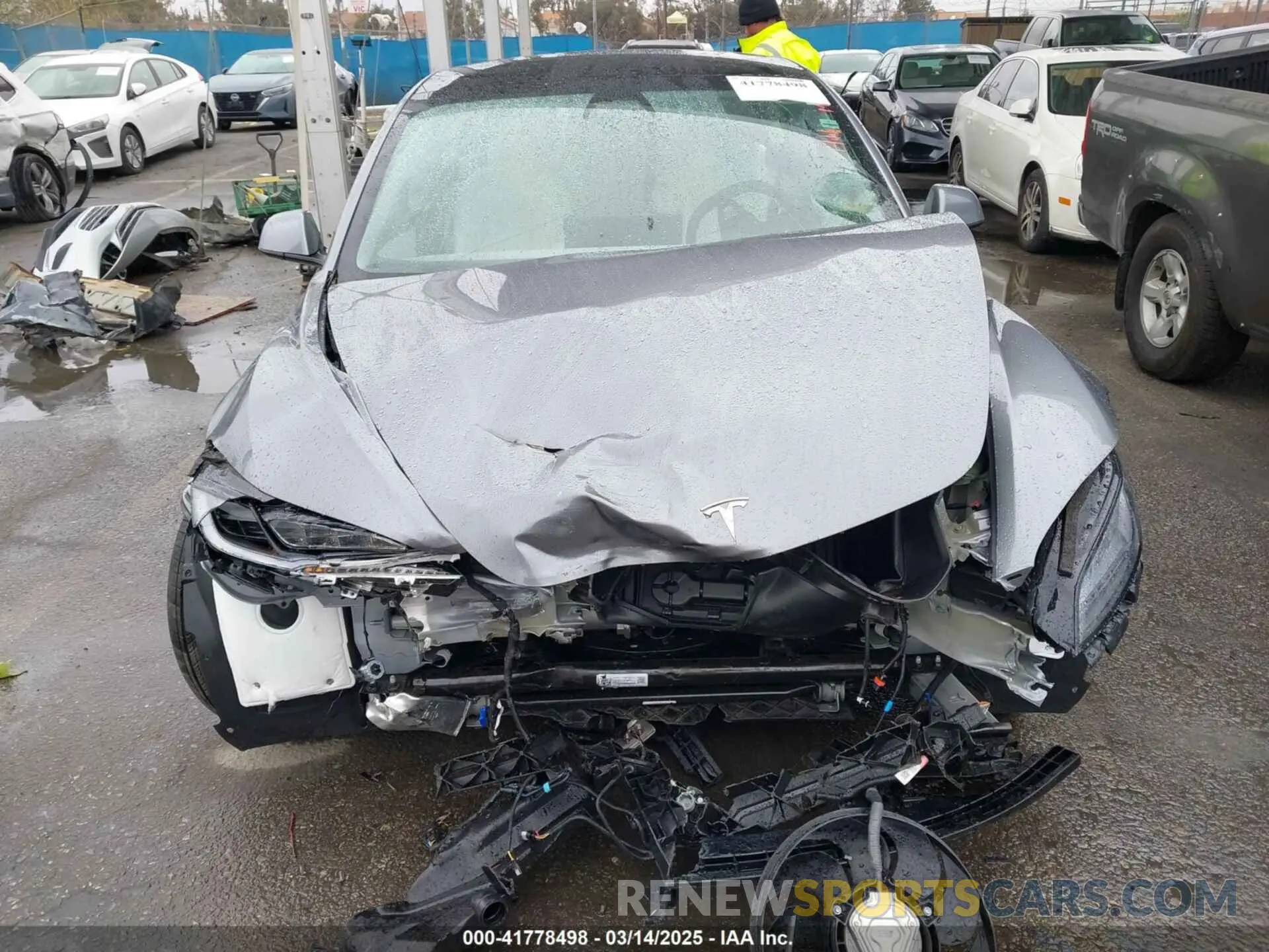 12 Photograph of a damaged car 5YJ3E1EA2SF885408 TESLA MODEL 3 2025