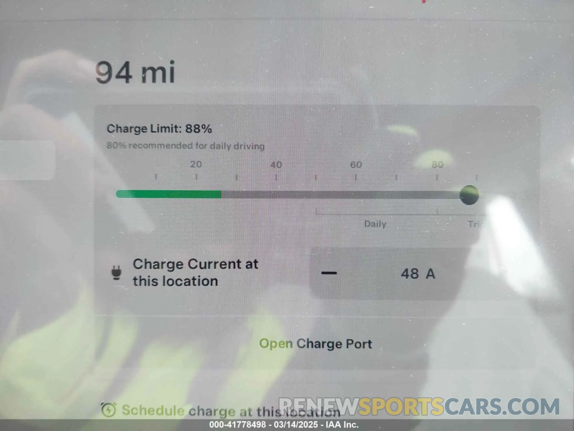 17 Photograph of a damaged car 5YJ3E1EA2SF885408 TESLA MODEL 3 2025